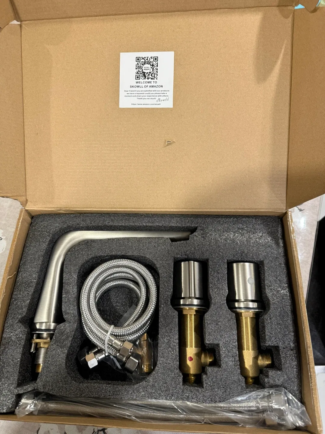 Widespread Bathroom Faucet - Brushed Finish image indicator(9)