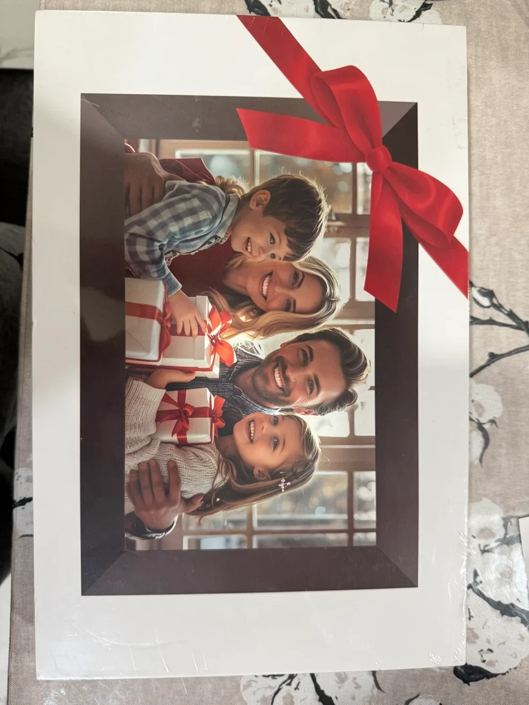 10.1" WiFi Digital Photo Frame - New in Box image indicator(3)