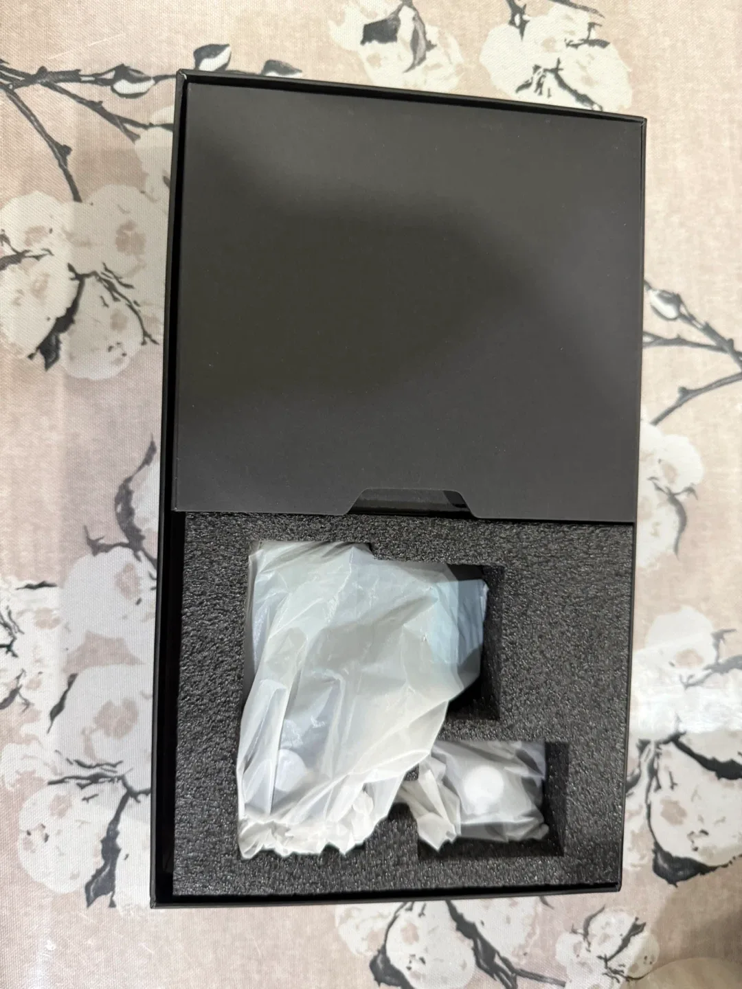 OMBAR 3 Channel 4K Dash Cam - New in Box! image indicator(5)