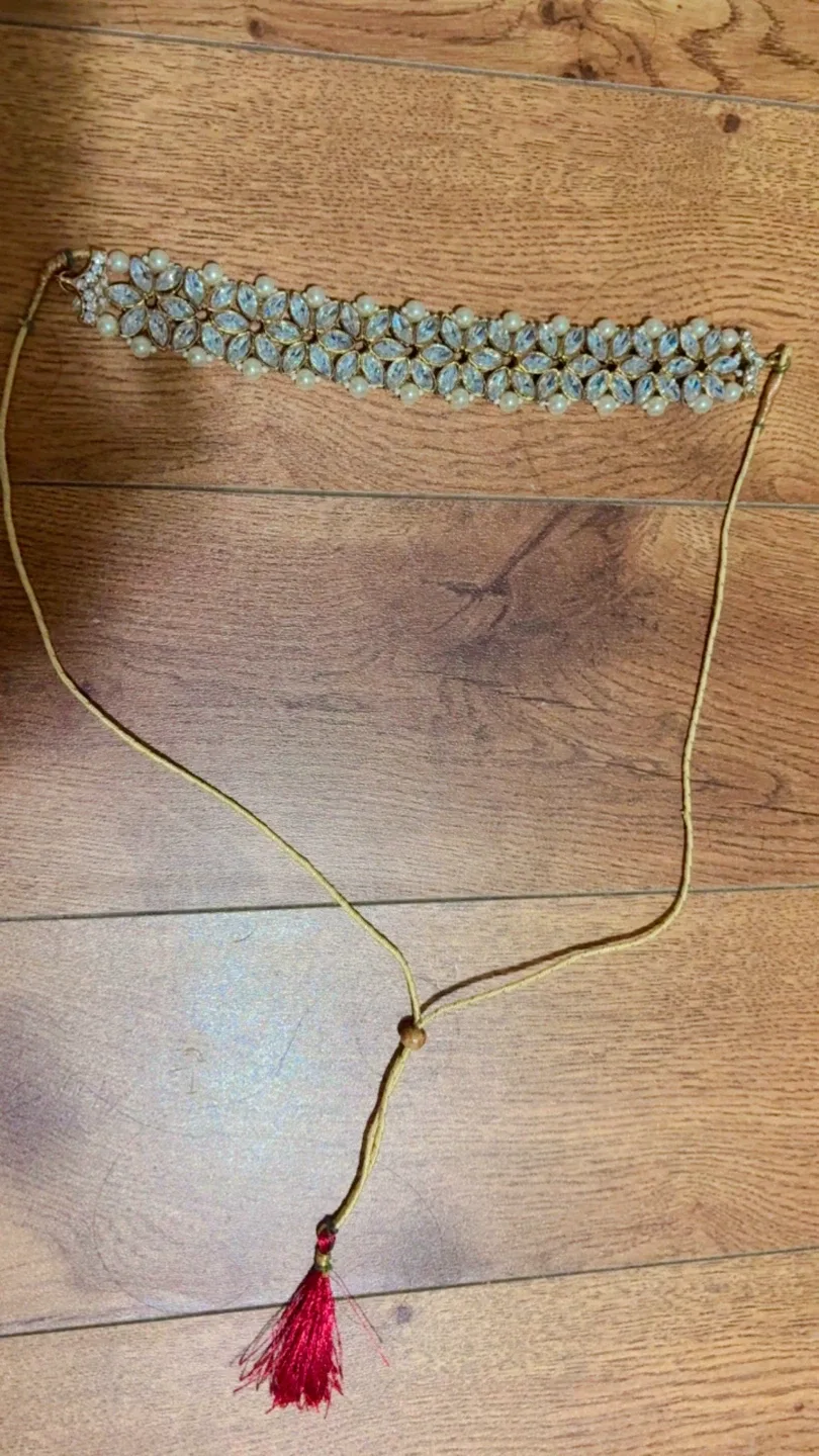 #Cleanout Pearl and Crystal Choker Necklace image indicator(2)