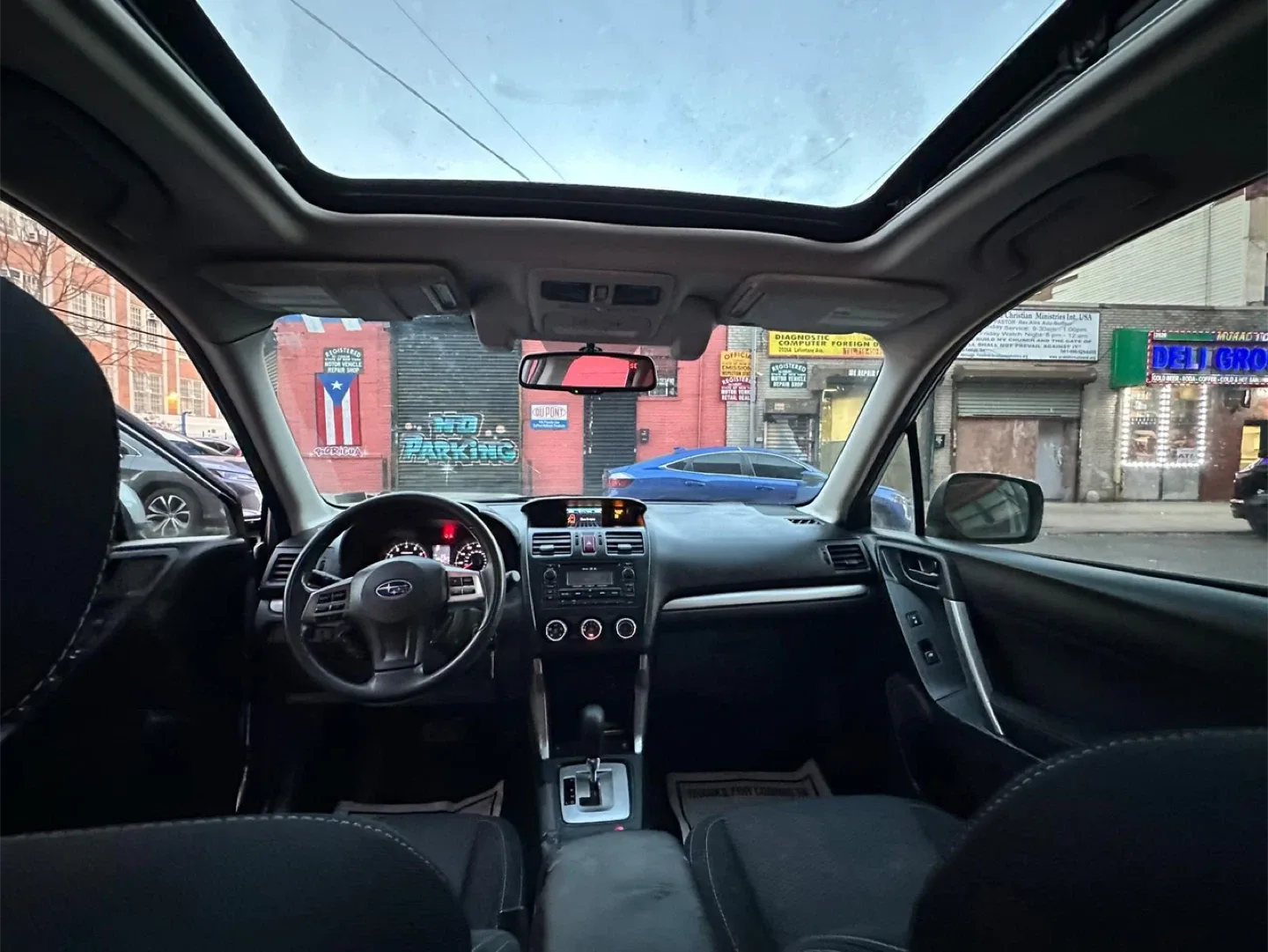 2015 Subaru Forester SUV image indicator(7)