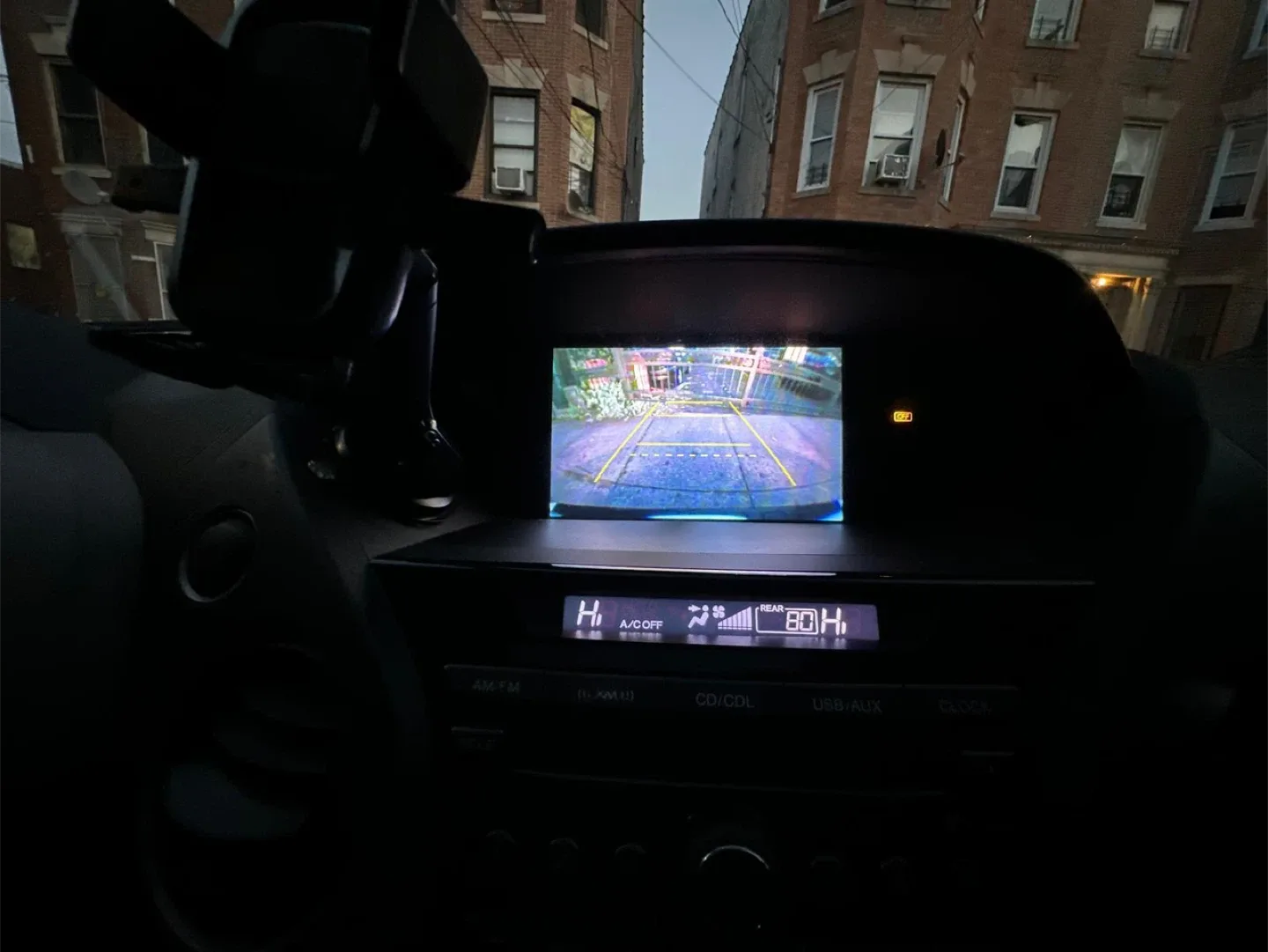 2012 Honda Pilot SUV - White image indicator(10)