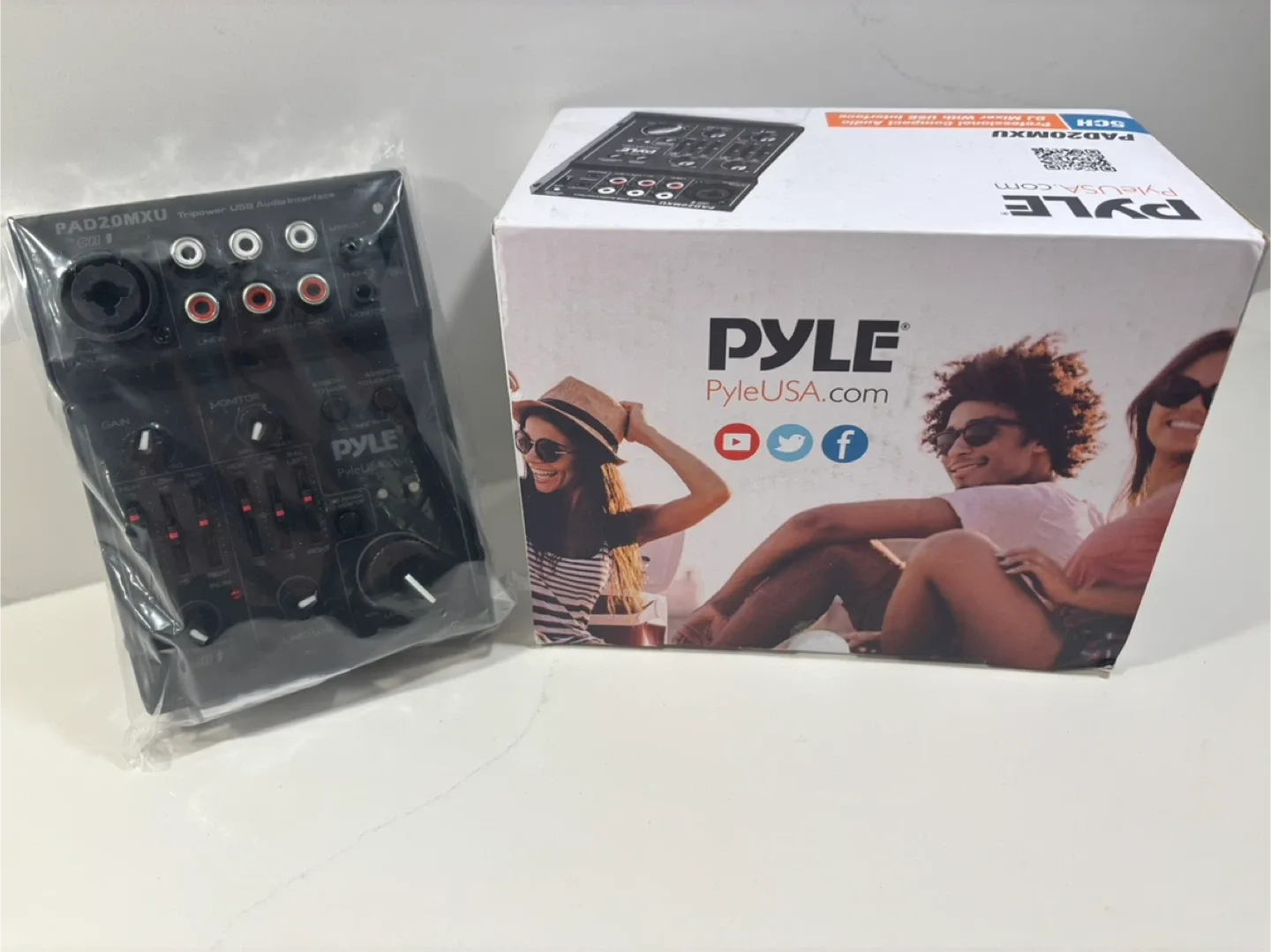 Pyle 5 Channel Professional Compact Audio Mixer w USB Interface image indicator(8)