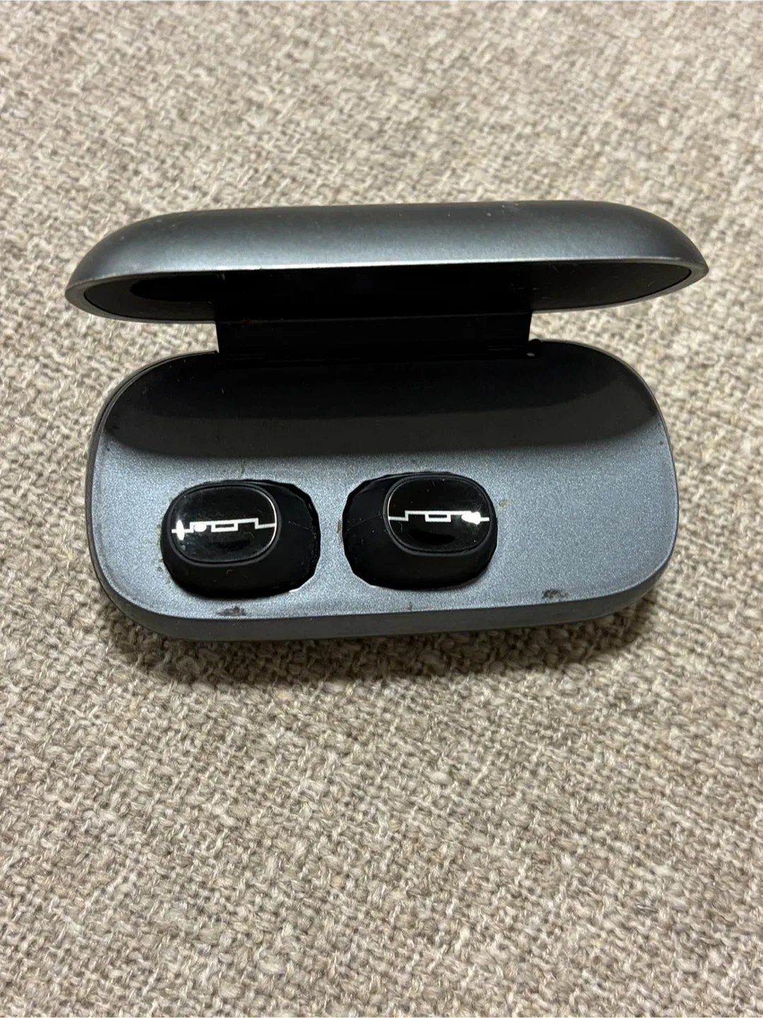 Sol Republic Amps Air 2.0 Wireless Earbuds