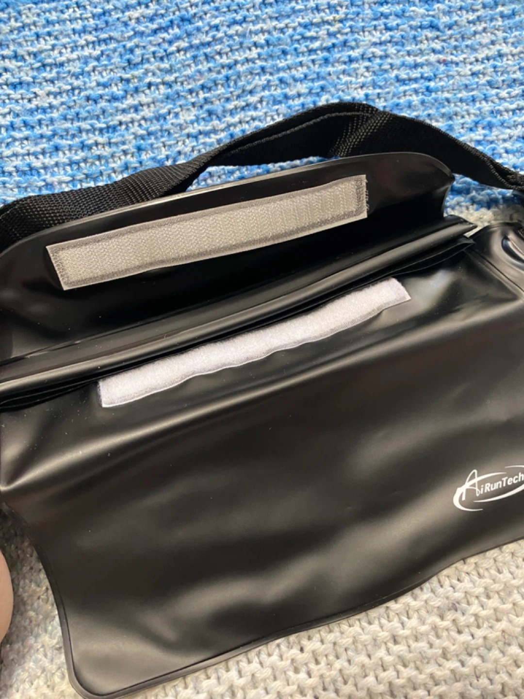 AirRunTech Waterproof Pouch - Black - photo 3