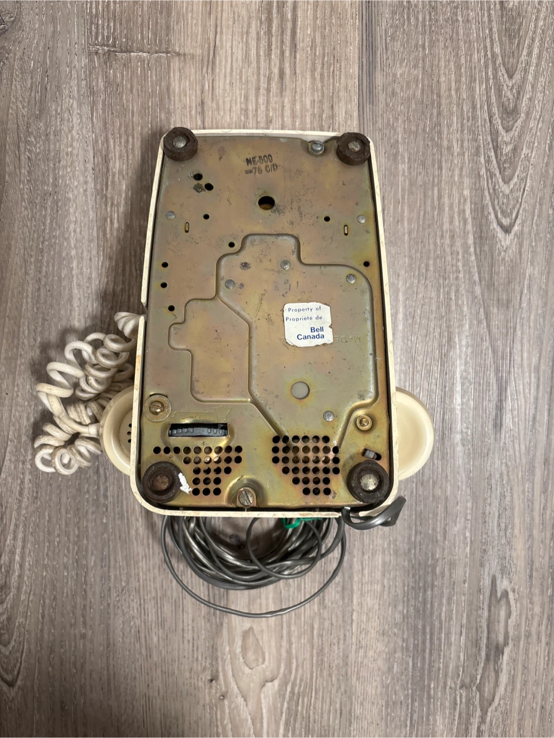 Vintage Bell Canada Rotary Phone - photo 2