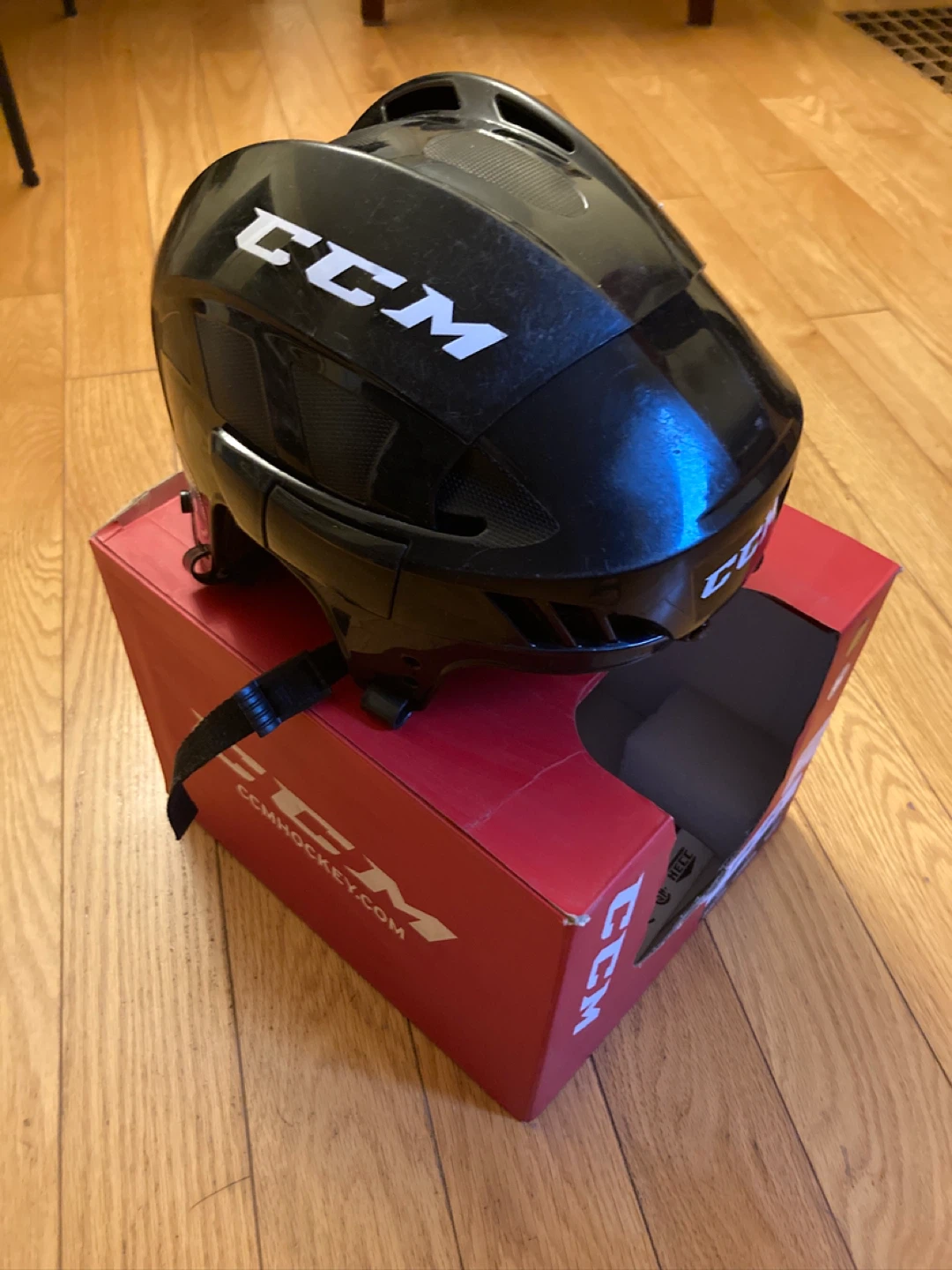 CCM FL40 Hockey Helmet - Size M