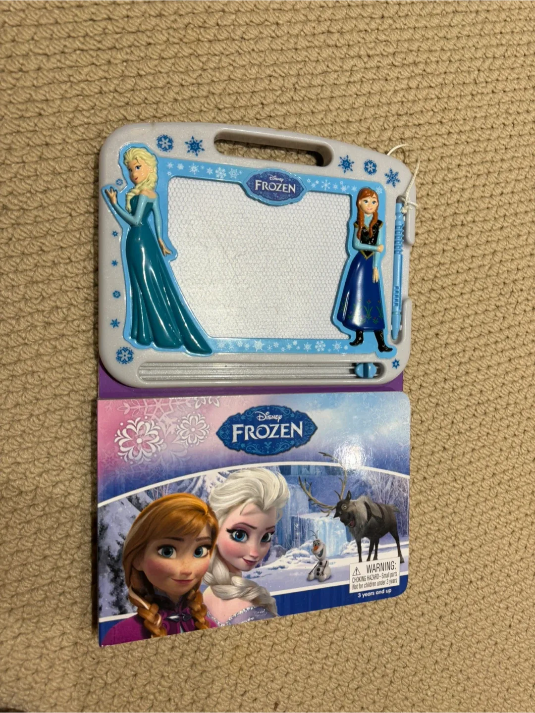 Disney Frozen Magnetic Drawing Board - Ages 3+
