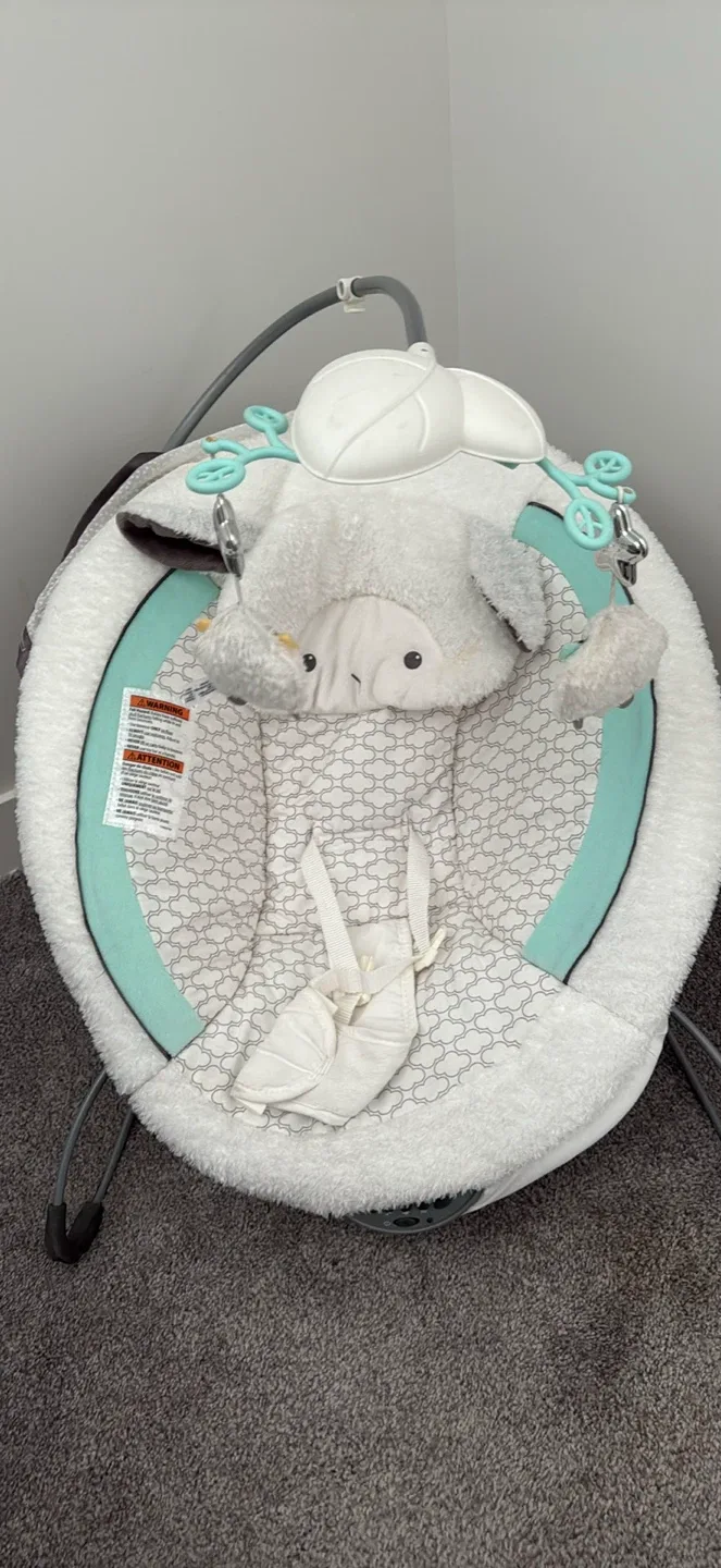 Infantino Cozy Rocker Napper