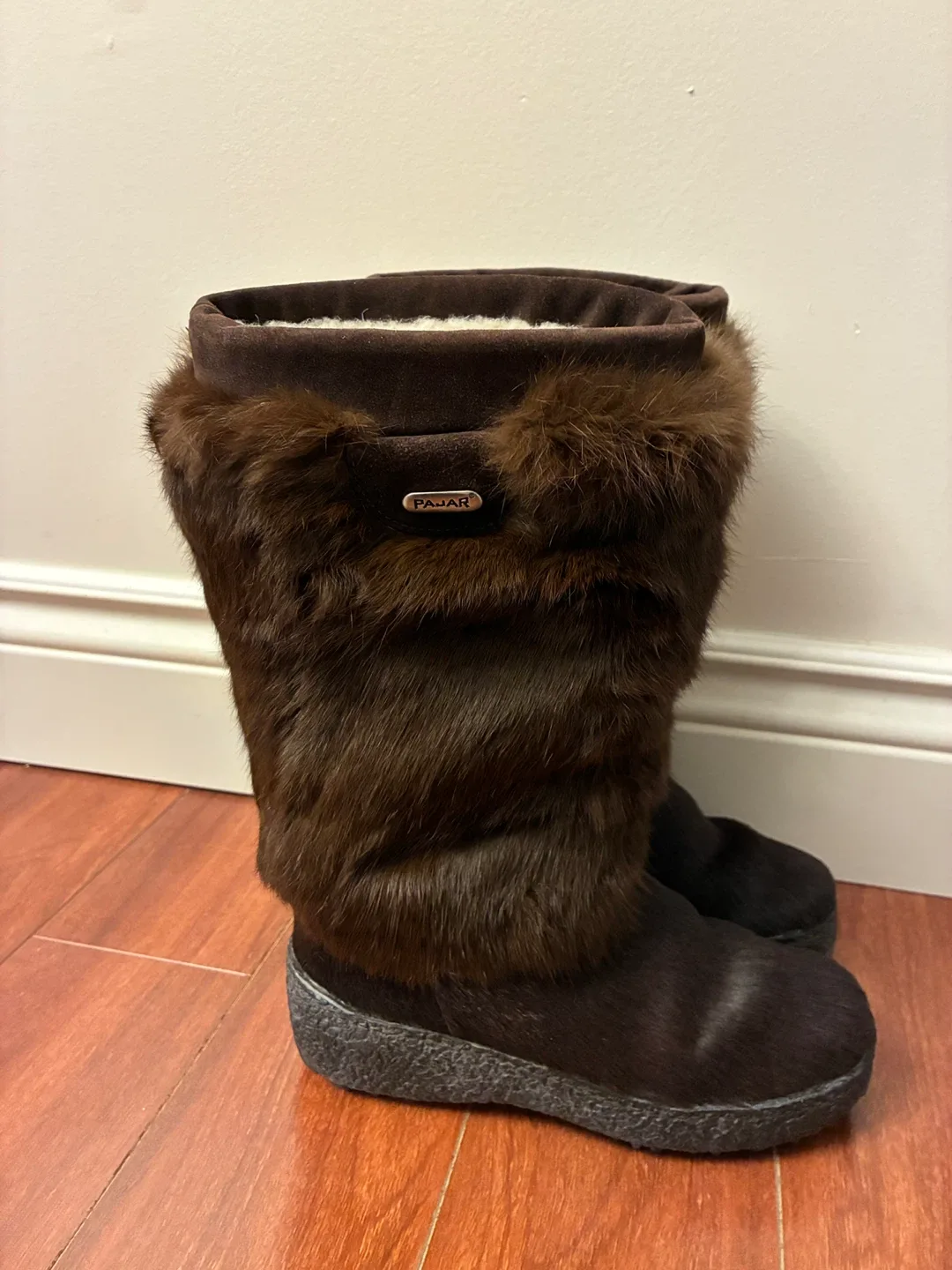 New Authentic Pajar real fur winter boots size:37/ 7 image indicator(3)