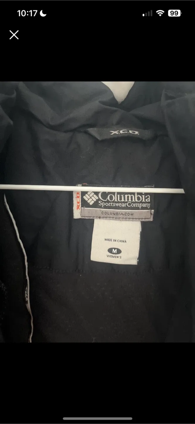 Columbia Women's Black Jacket Size M image indicator(3)