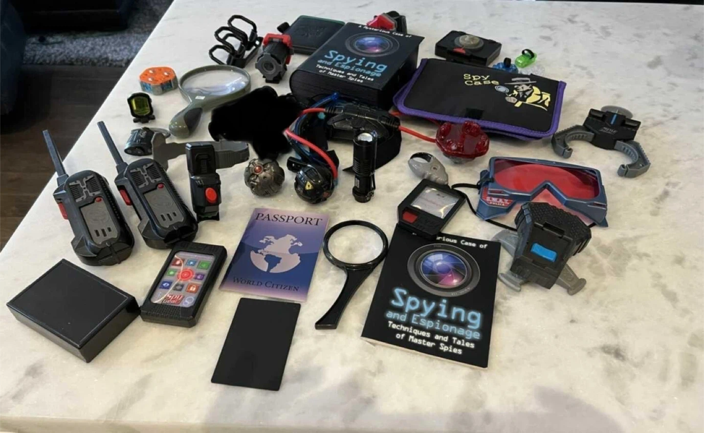 Spying and Espionage Techniques Master Spies Kit - photo 2
