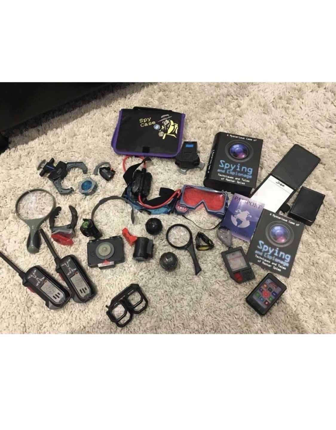 Spying and Espionage Techniques Master Spies Kit - photo 3