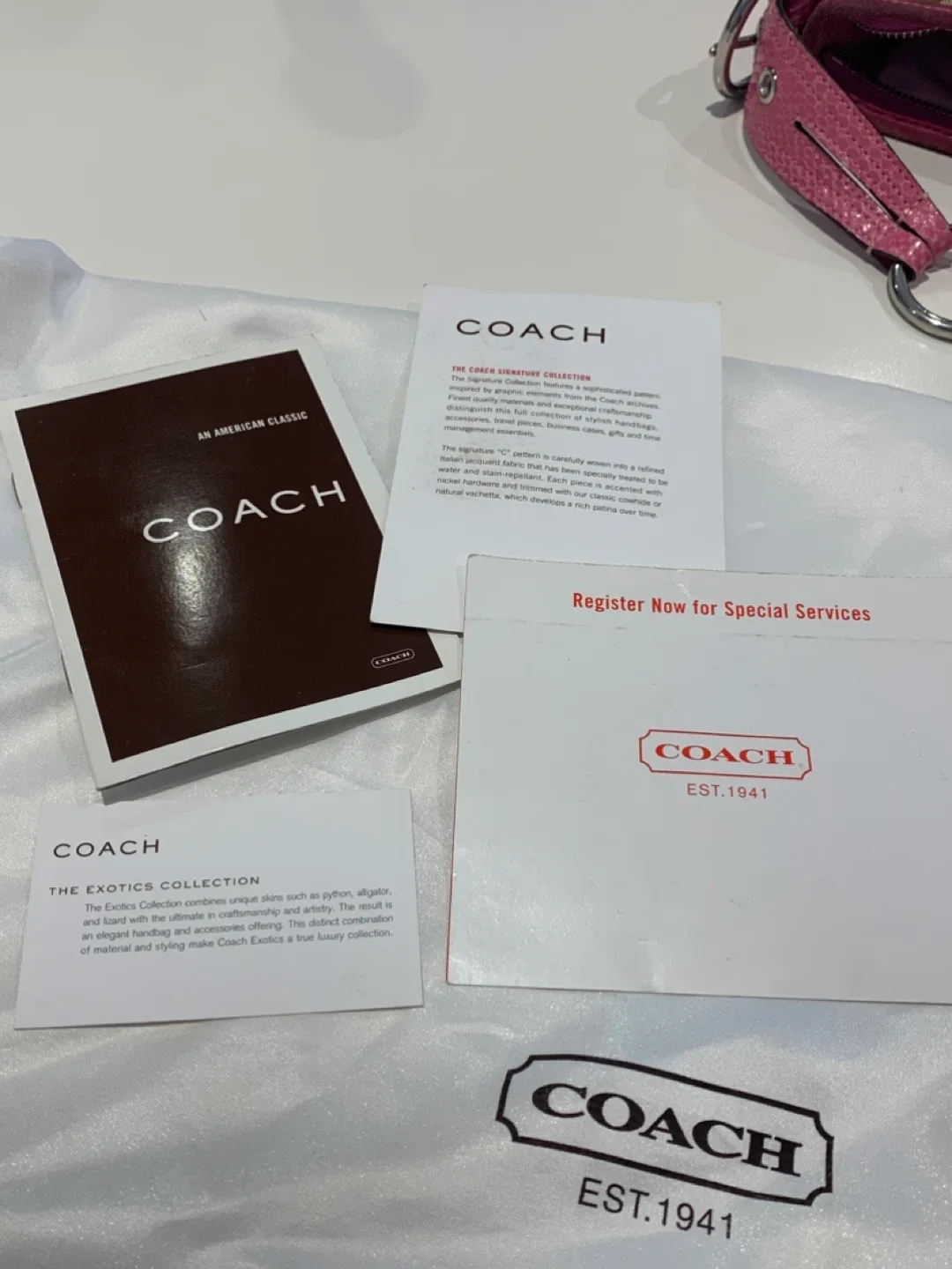 🩷🎀 Coach Signature Patchwork  Hobo Bag - Brown/Pink 🎀🩷 image indicator(8)