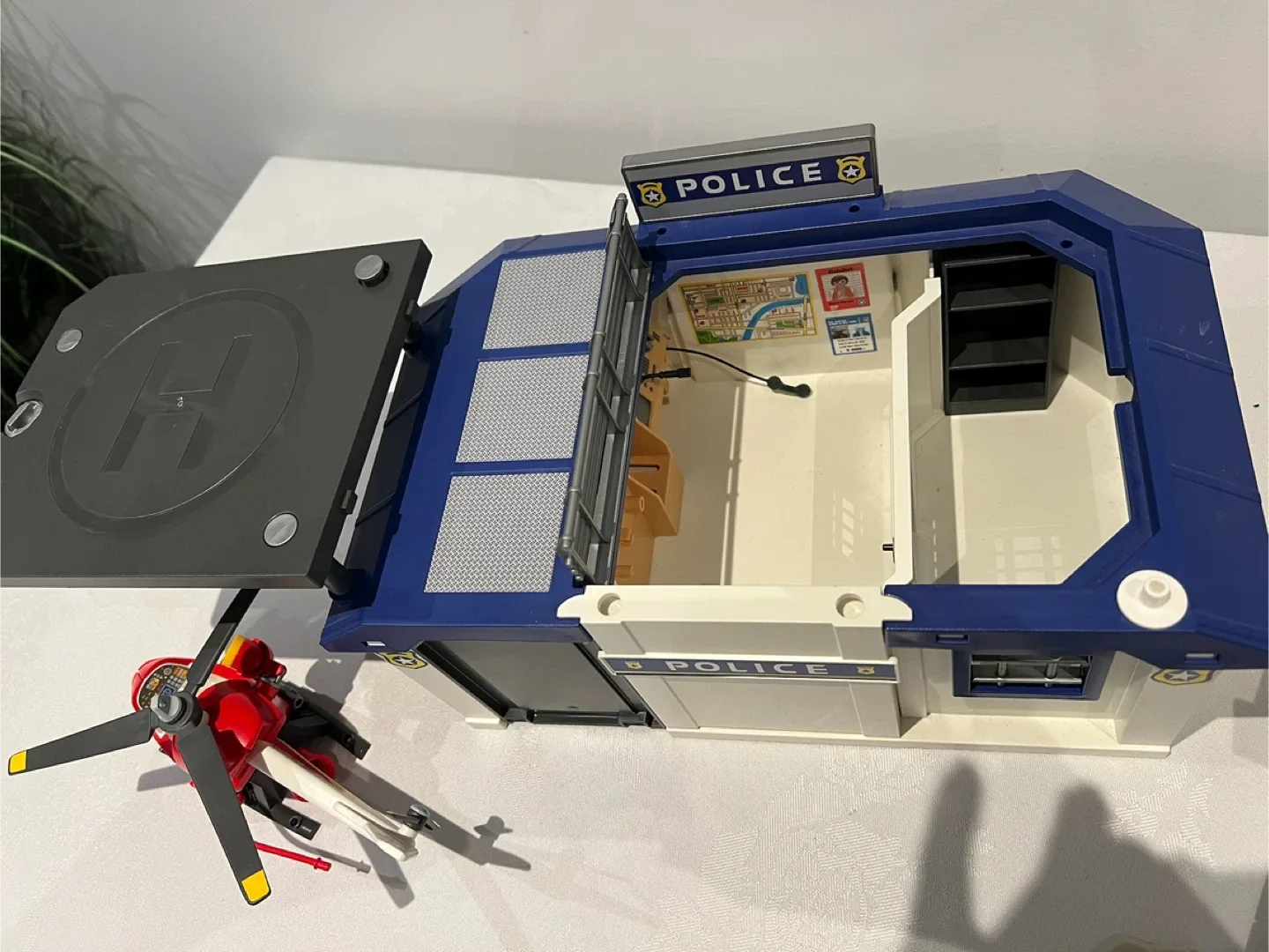 Playmobil City Action Police Station Set image indicator(6)