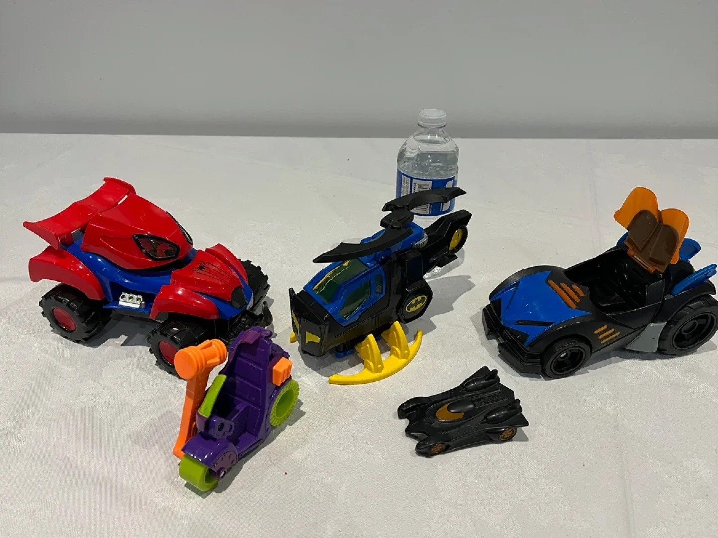 Mixed Lot of DC Comics Toy Vehicles image indicator(3)