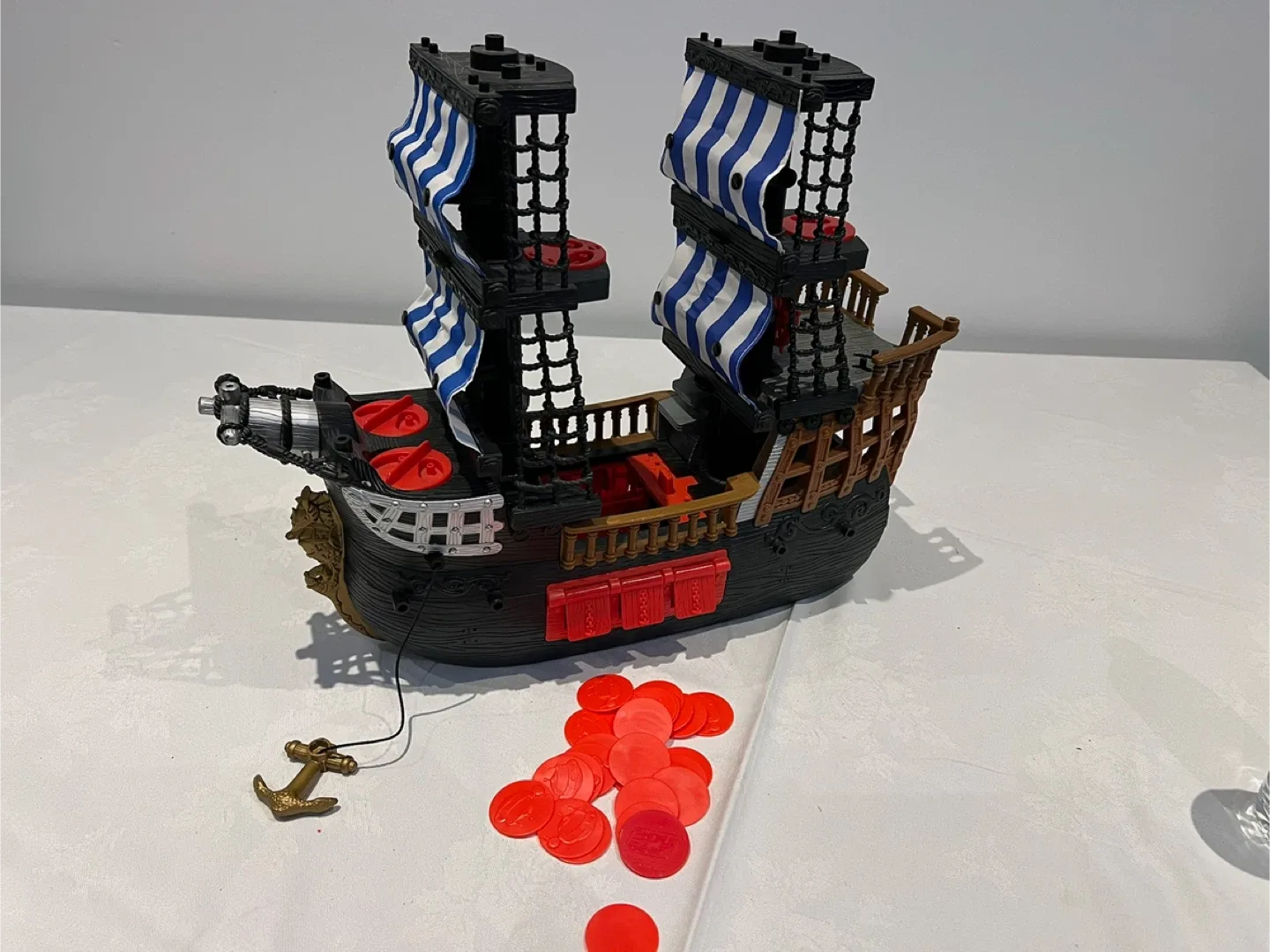 Fisher-Price Pirate Ship Toy image indicator(4)
