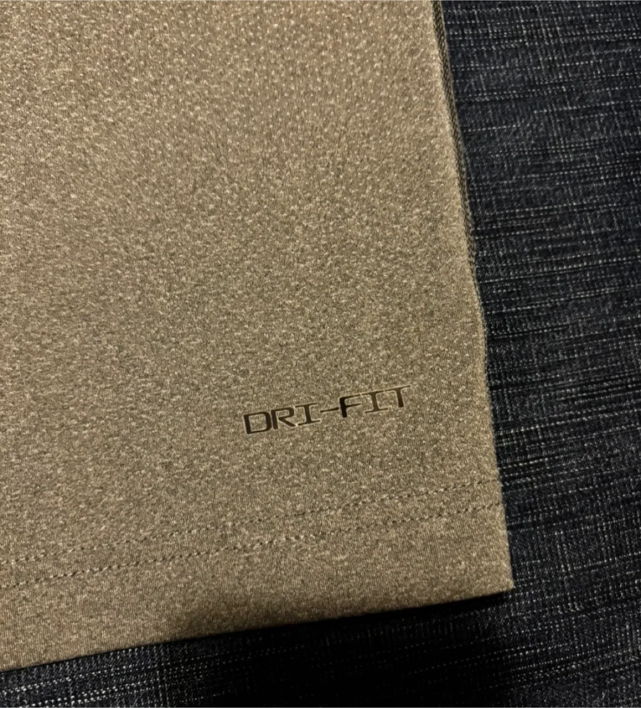 Nike Dri-FIT Gray Training T-Shirt - Men’s Size S image indicator(4)