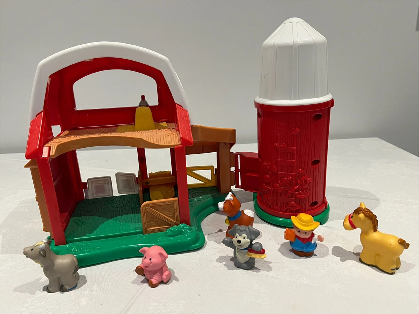 Fisher-Price Little People Farm Playset - photo 3
