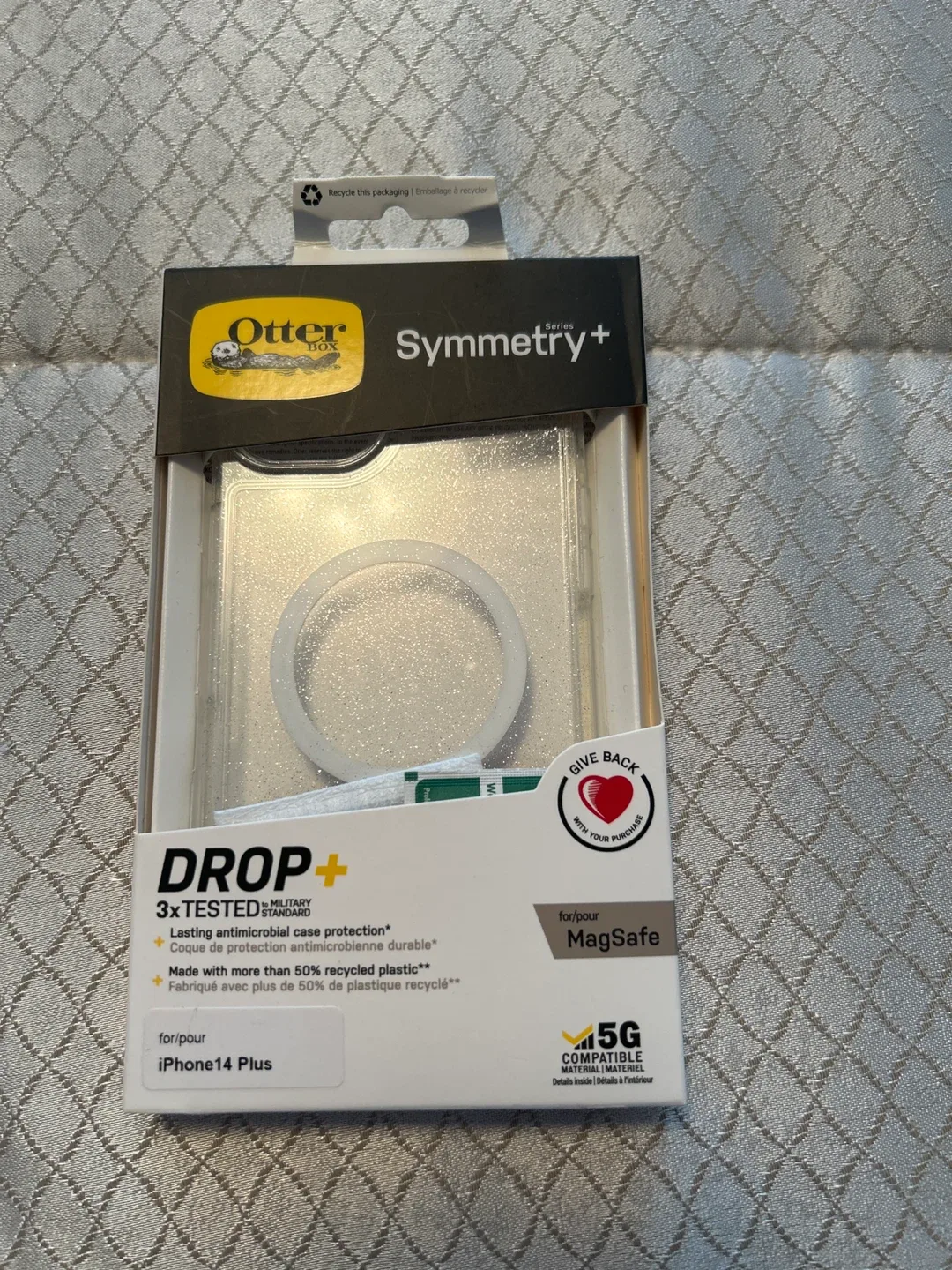 Clear out New OtterBox Symmetry+ iPhone 14 Plus Case image indicator(2)