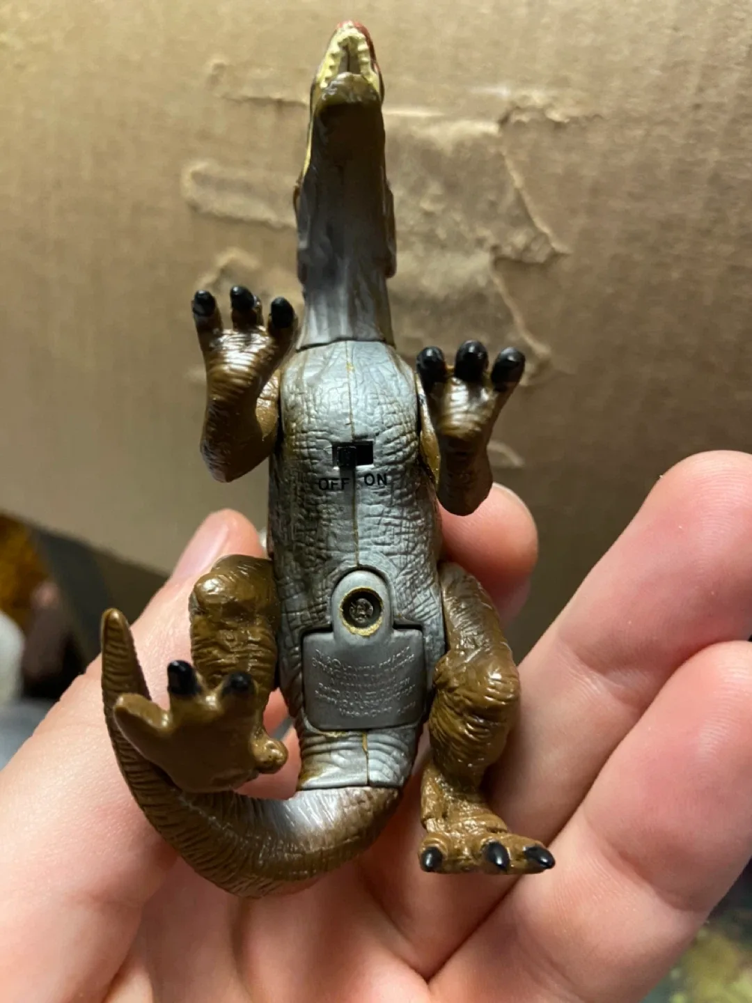 Jurassic park 3 Dinosaur Spinosaurus Toy Keychain image indicator(3)