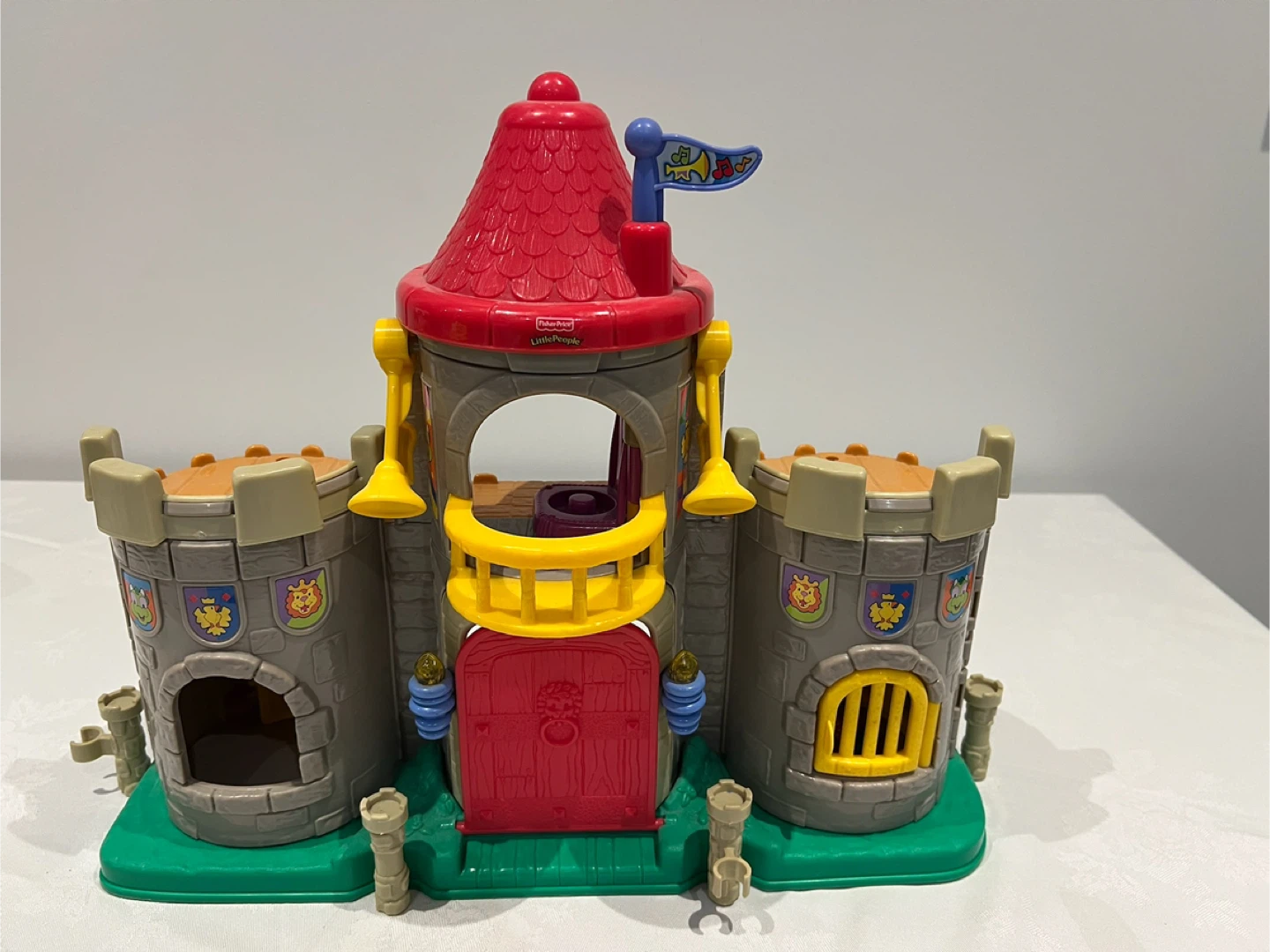 Fisher-Price Little People Castle - photo 3