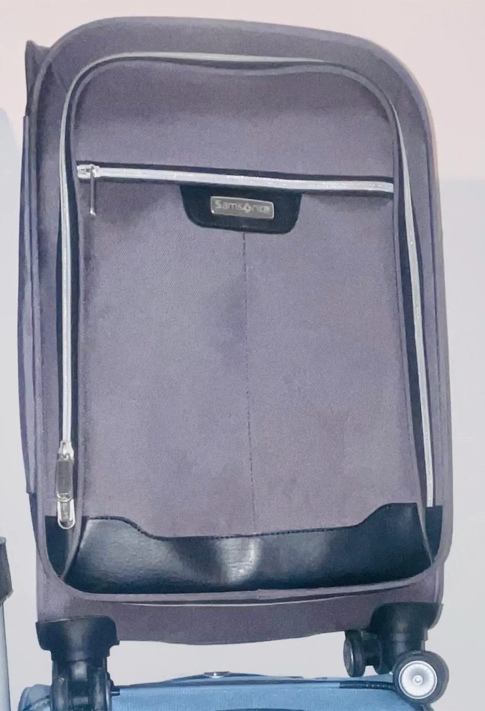 Samsonite Carry-On Suitcase - Grey