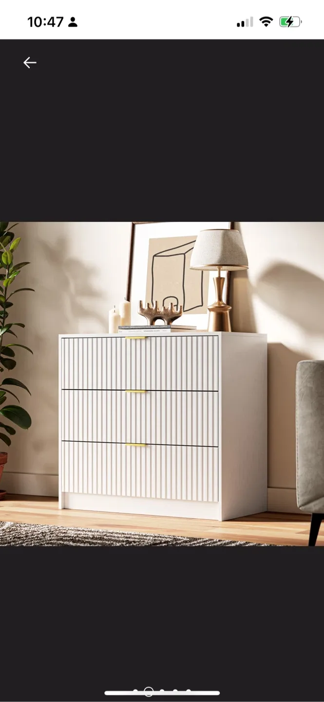 New White 3-Drawer Dresser Nightstand (31.5") image indicator(3)