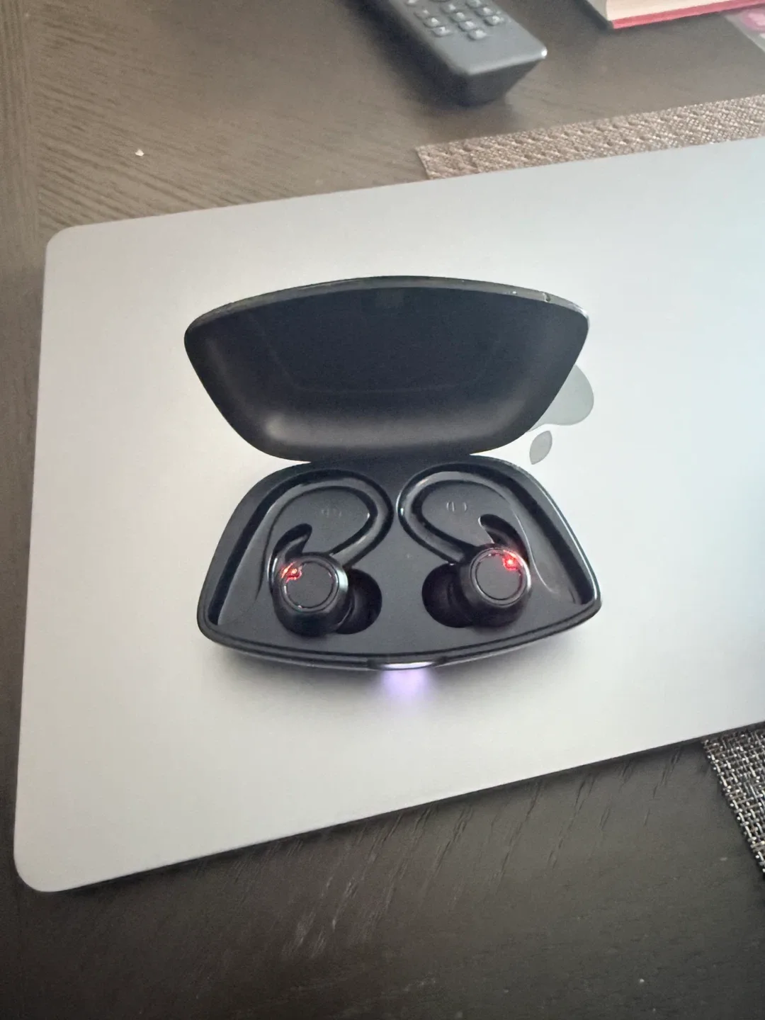 Black Wireless Earbuds
