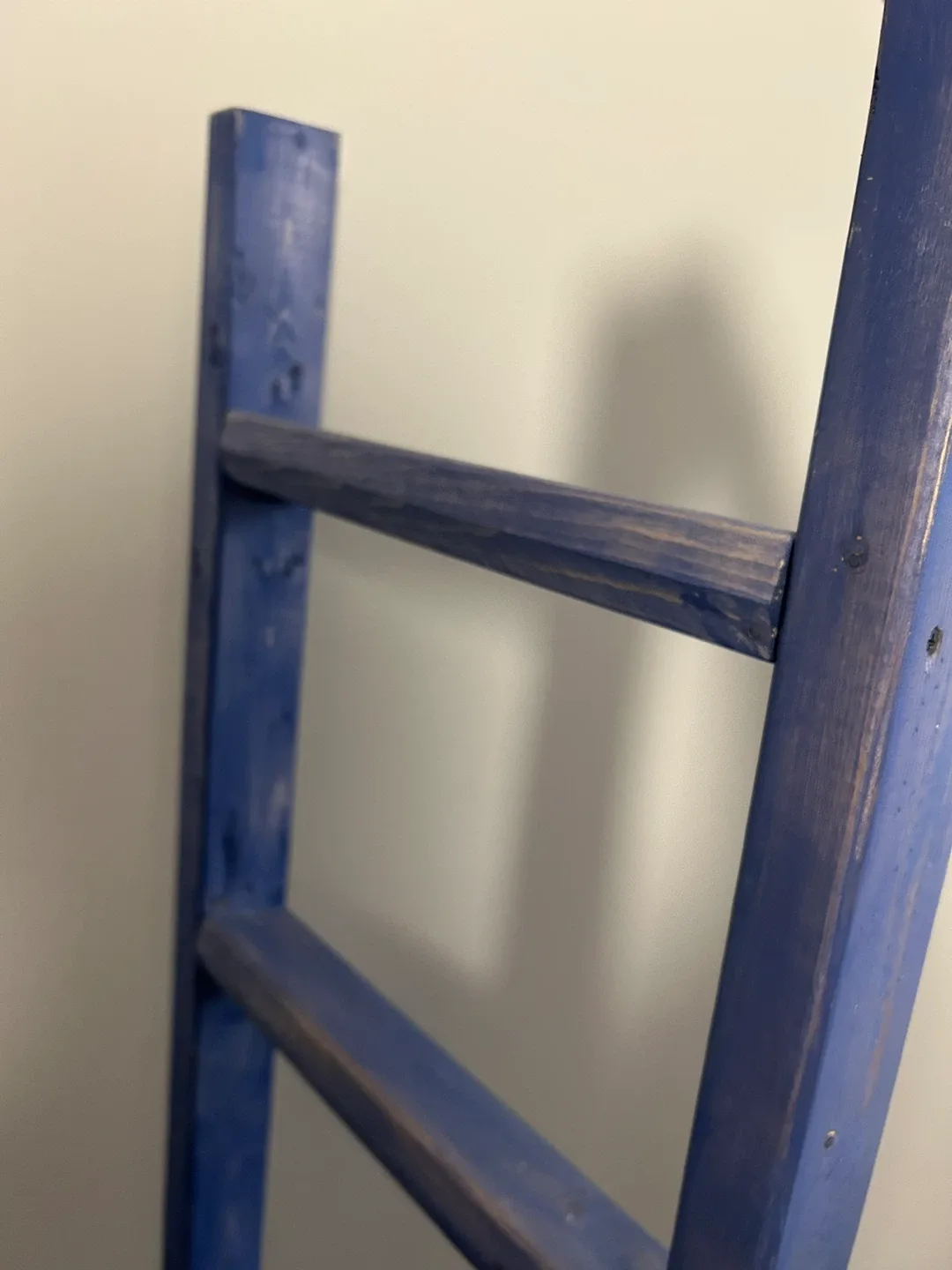 5 FT Sold Wood Blue Decorative Ladder image indicator(4)