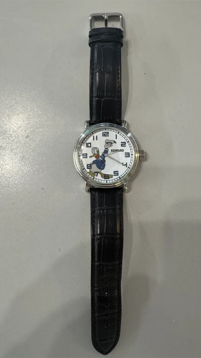 Disney Donald Duck “Edward” Watch