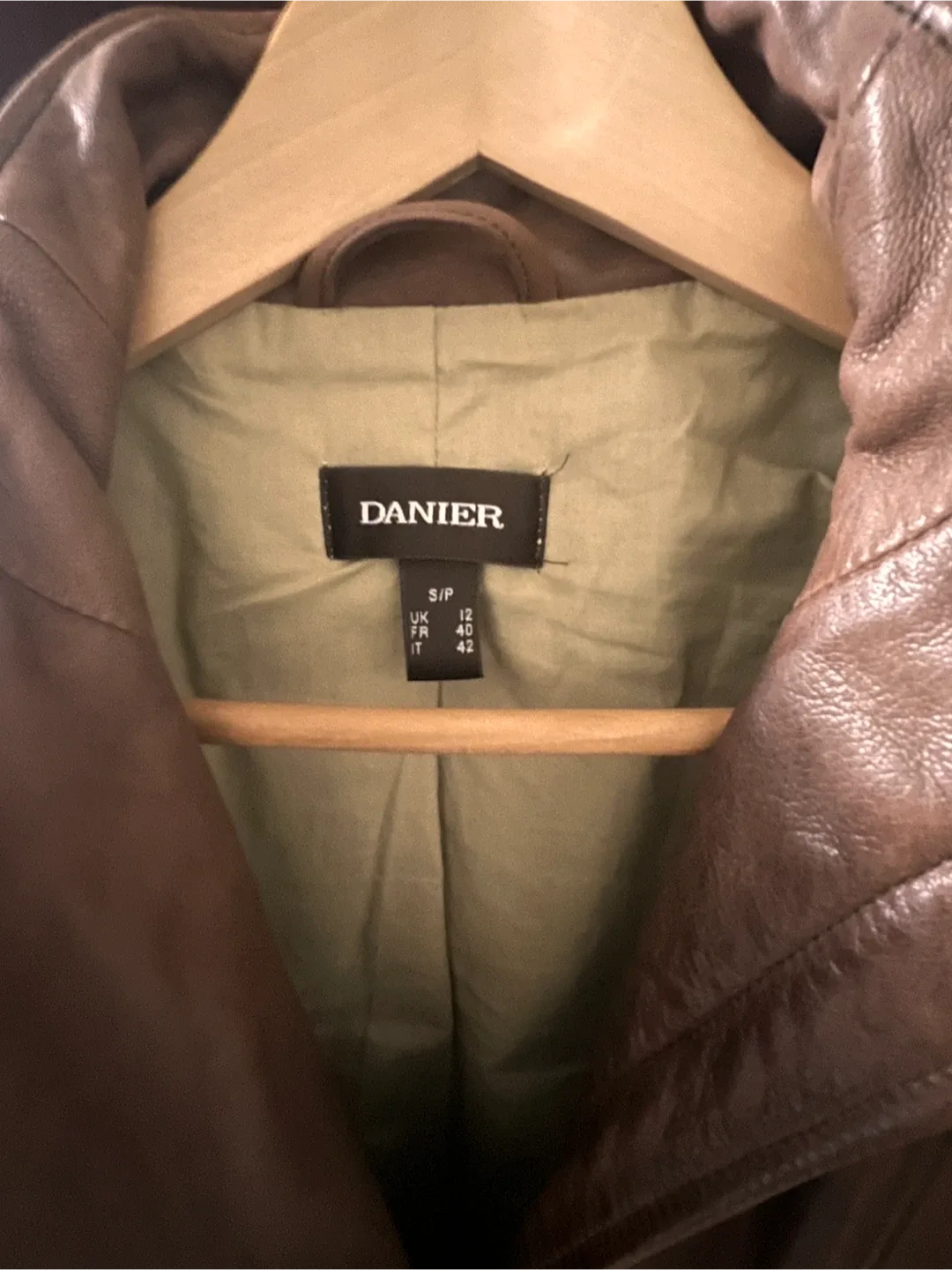 Danier Brown Leather Jacket Size S/P image indicator(4)