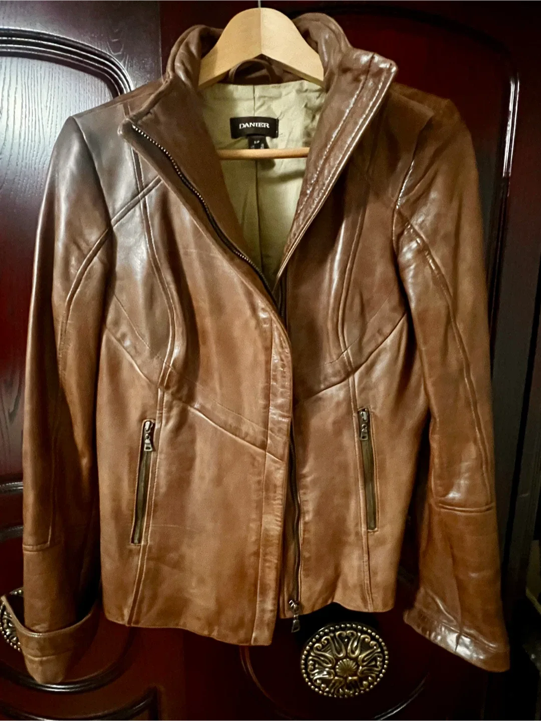 Danier Brown Leather Jacket Size S/P image indicator(3)