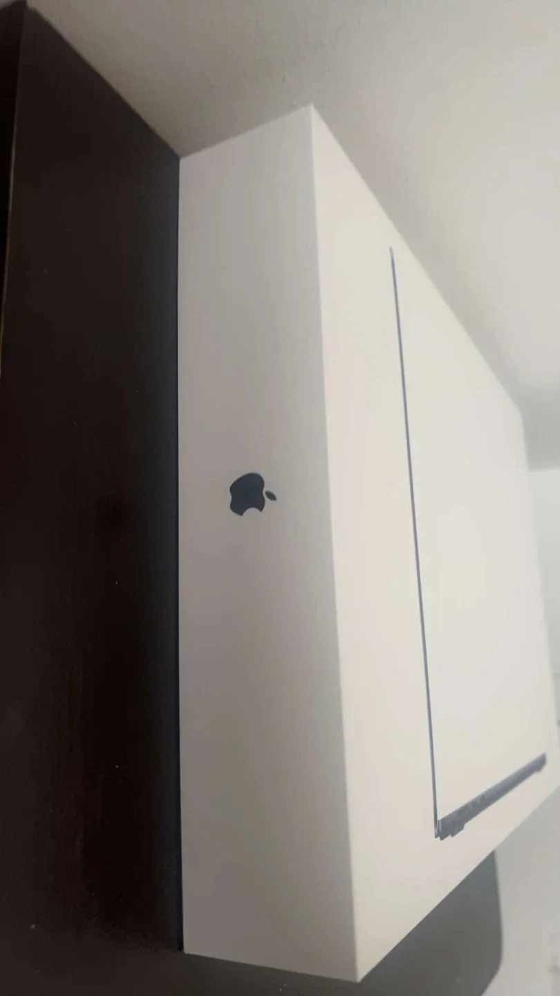 New Apple MacBook Air