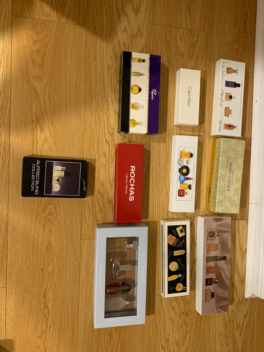 New unused  Miniature Perfume Collection