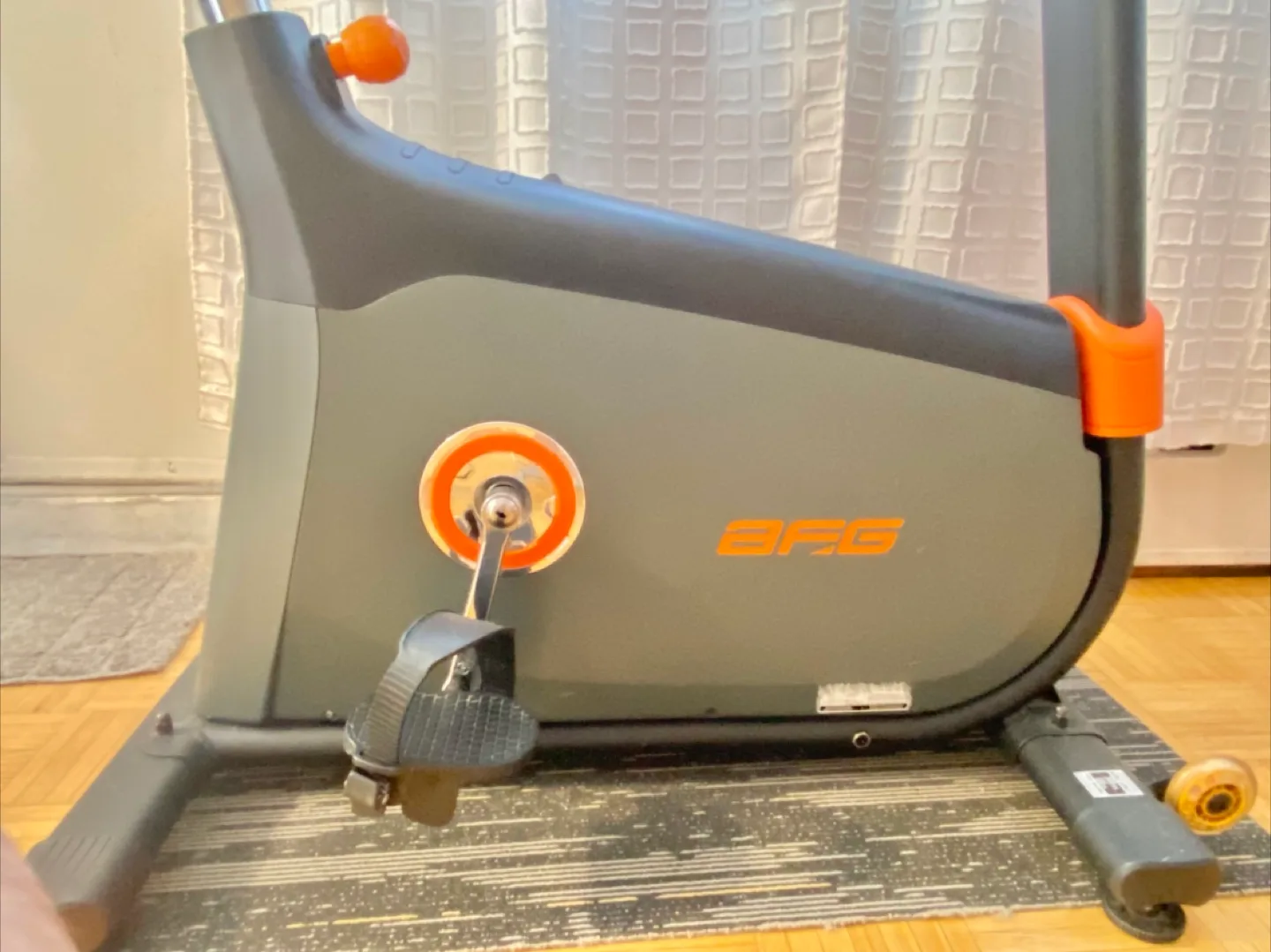 AFG 7.3 AU Upright Stationary Bike image indicator(4)