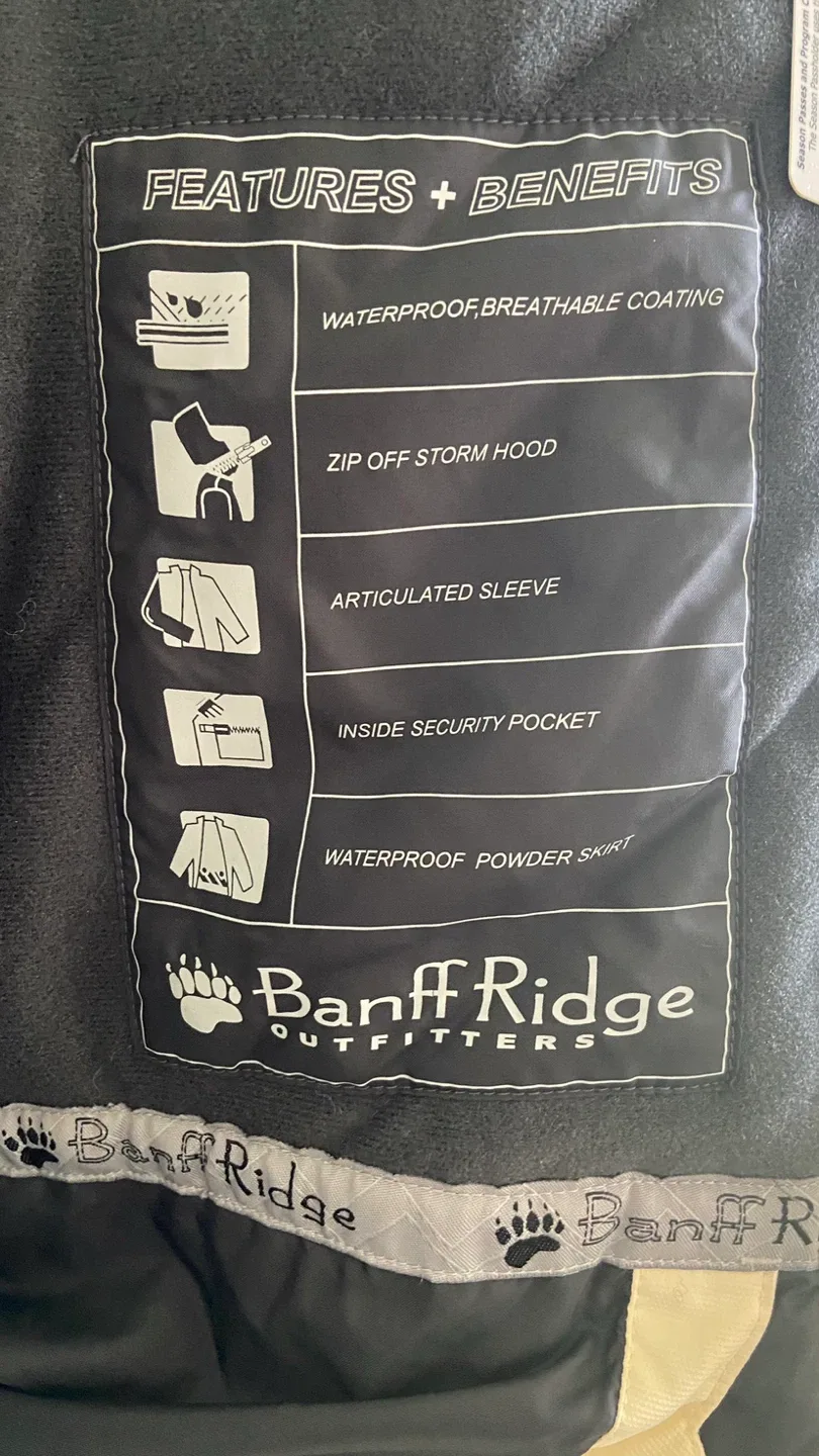 Banff Ridge Outfitters Ski Jacket & Pants Set #cleanout image indicator(5)