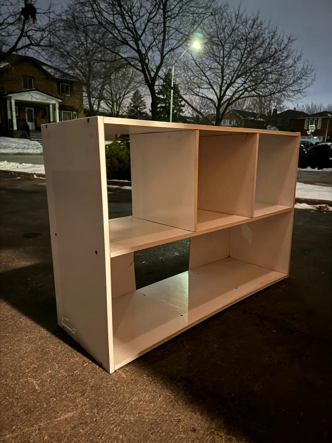 White Cube Storage Shelf image indicator(2)