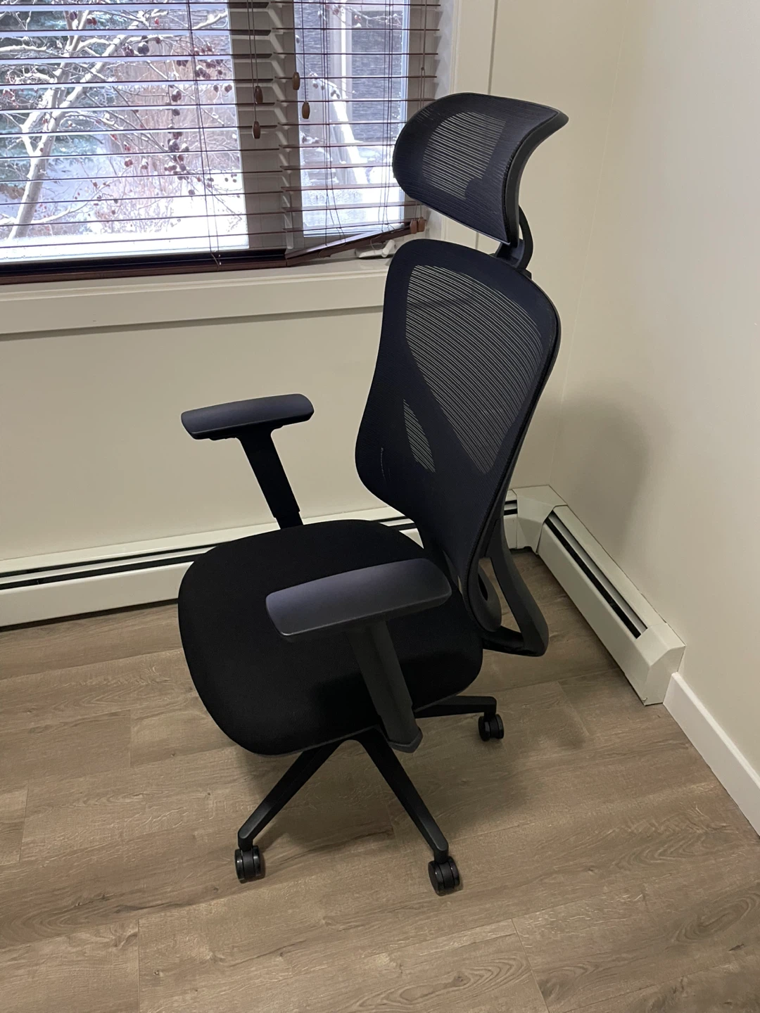 Black Ergonomic Office Chair - photo 2