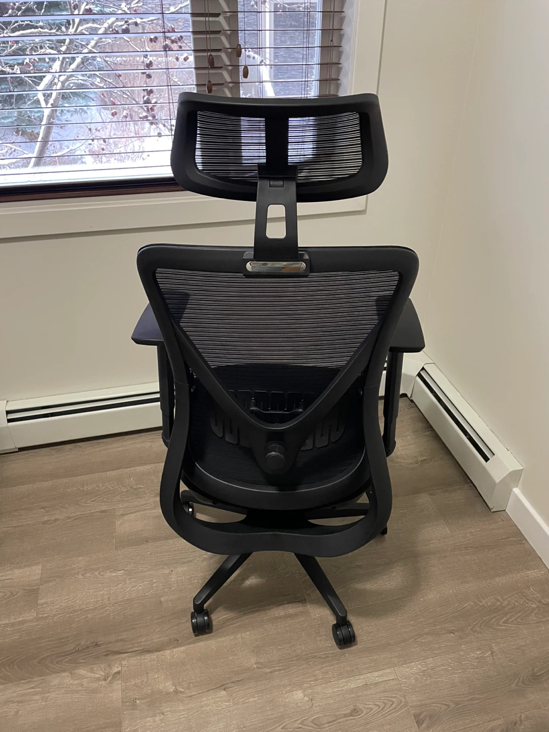 Black Ergonomic Office Chair - photo 3