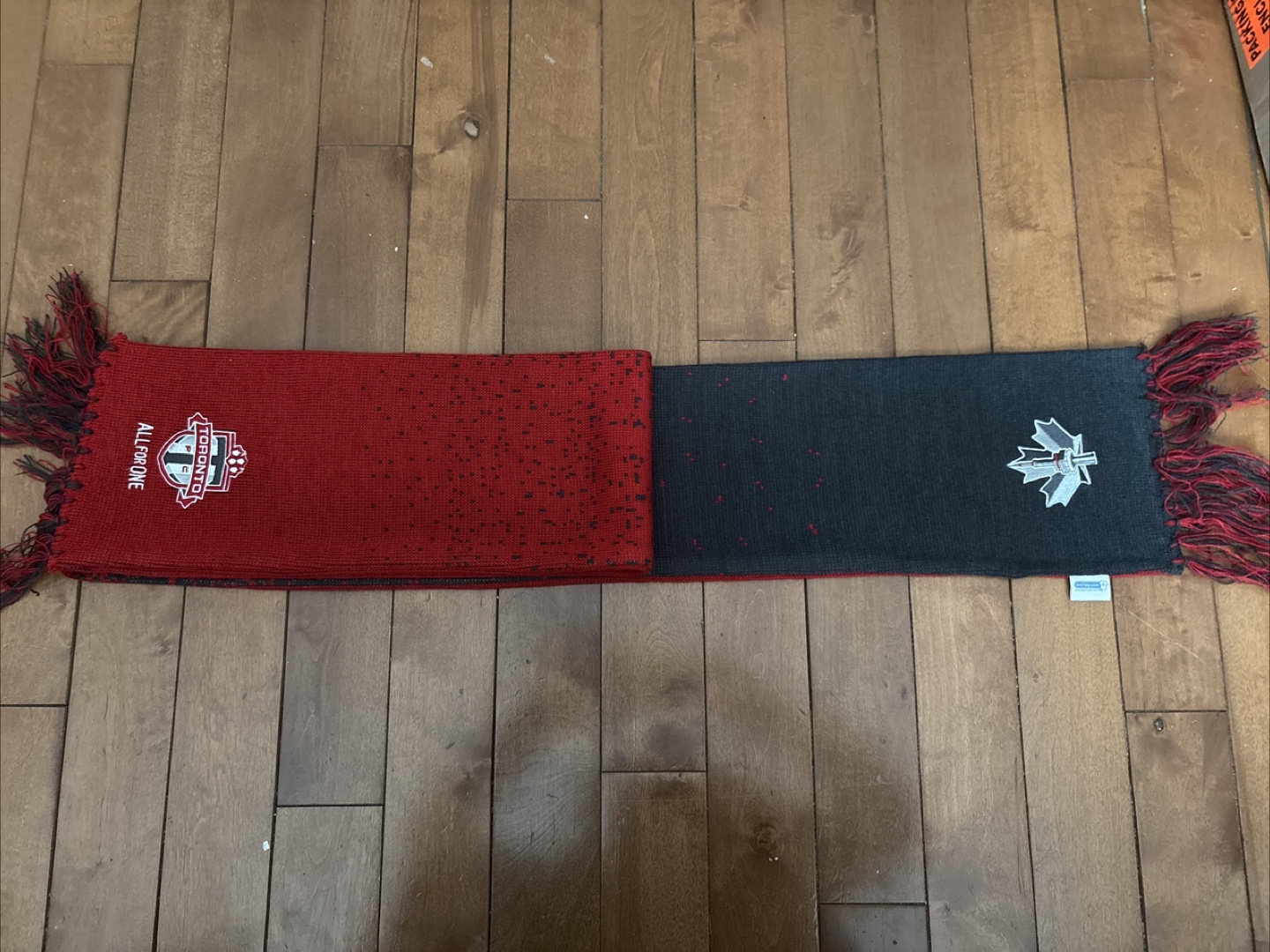 Toronto FC Scarf - You Reds, Come On! - photo 3