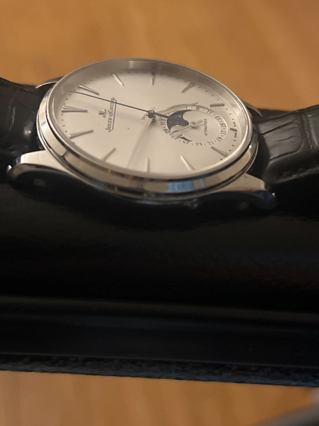Jaeger-LeCoultre Master Ultra Thin Moon Automatic Watch - photo 3