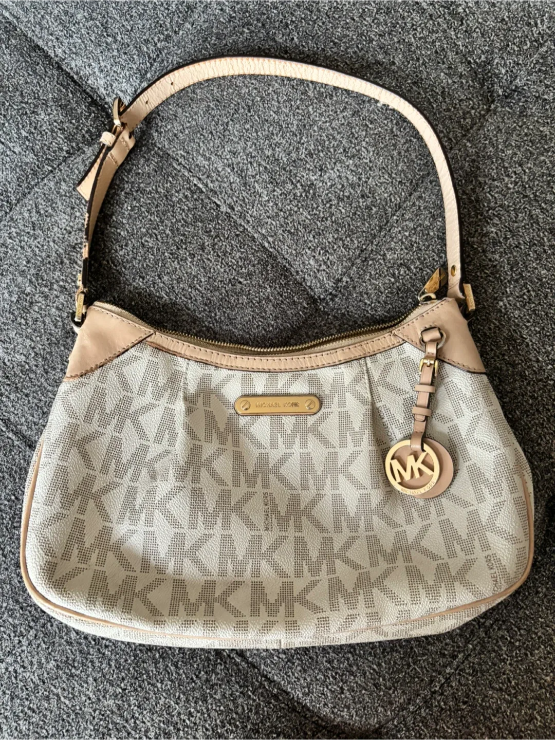 Michael Kors Shoulder Bag