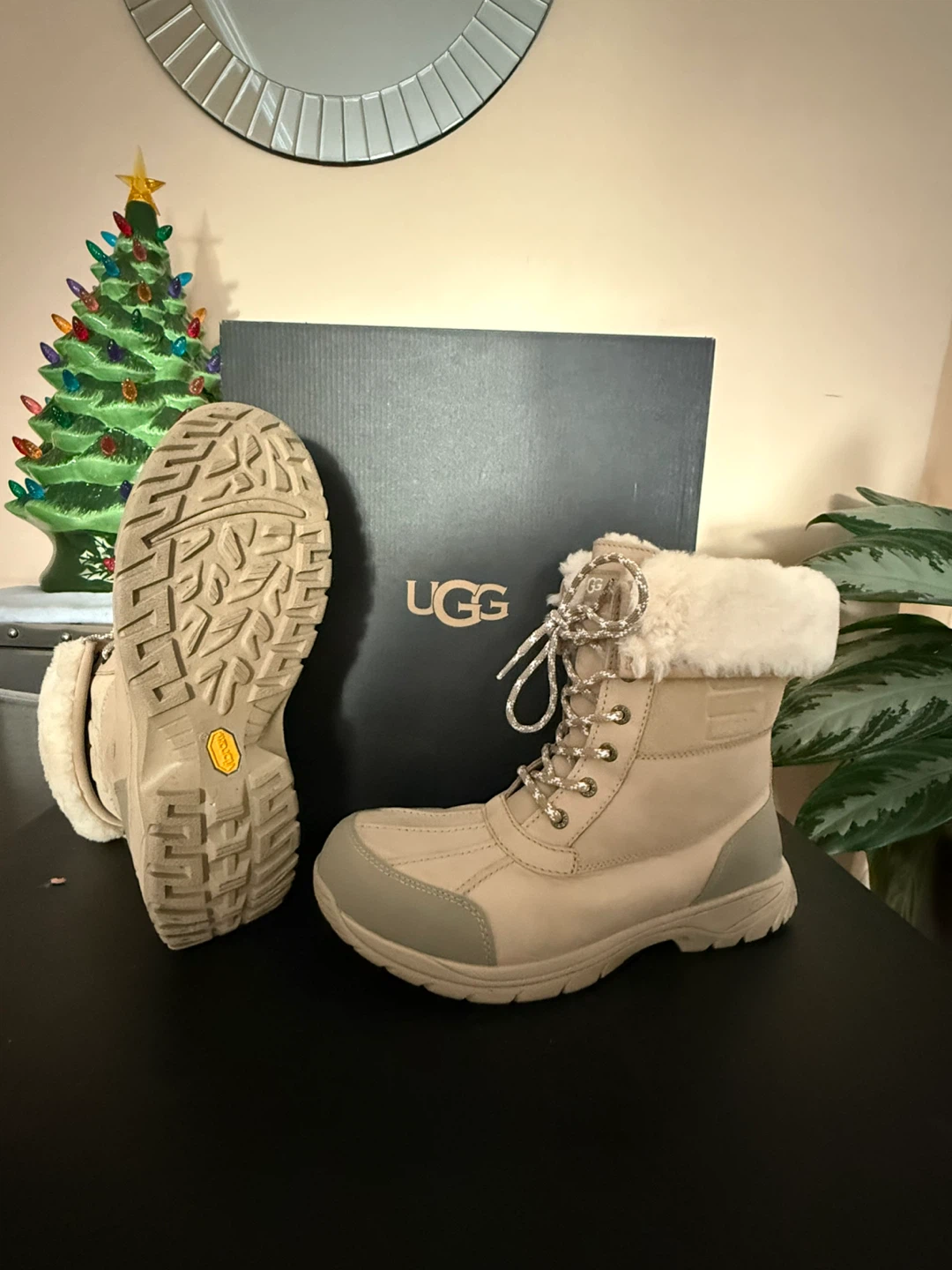 UGG Logo Men's Winter Boots, Size 11 - photo 2