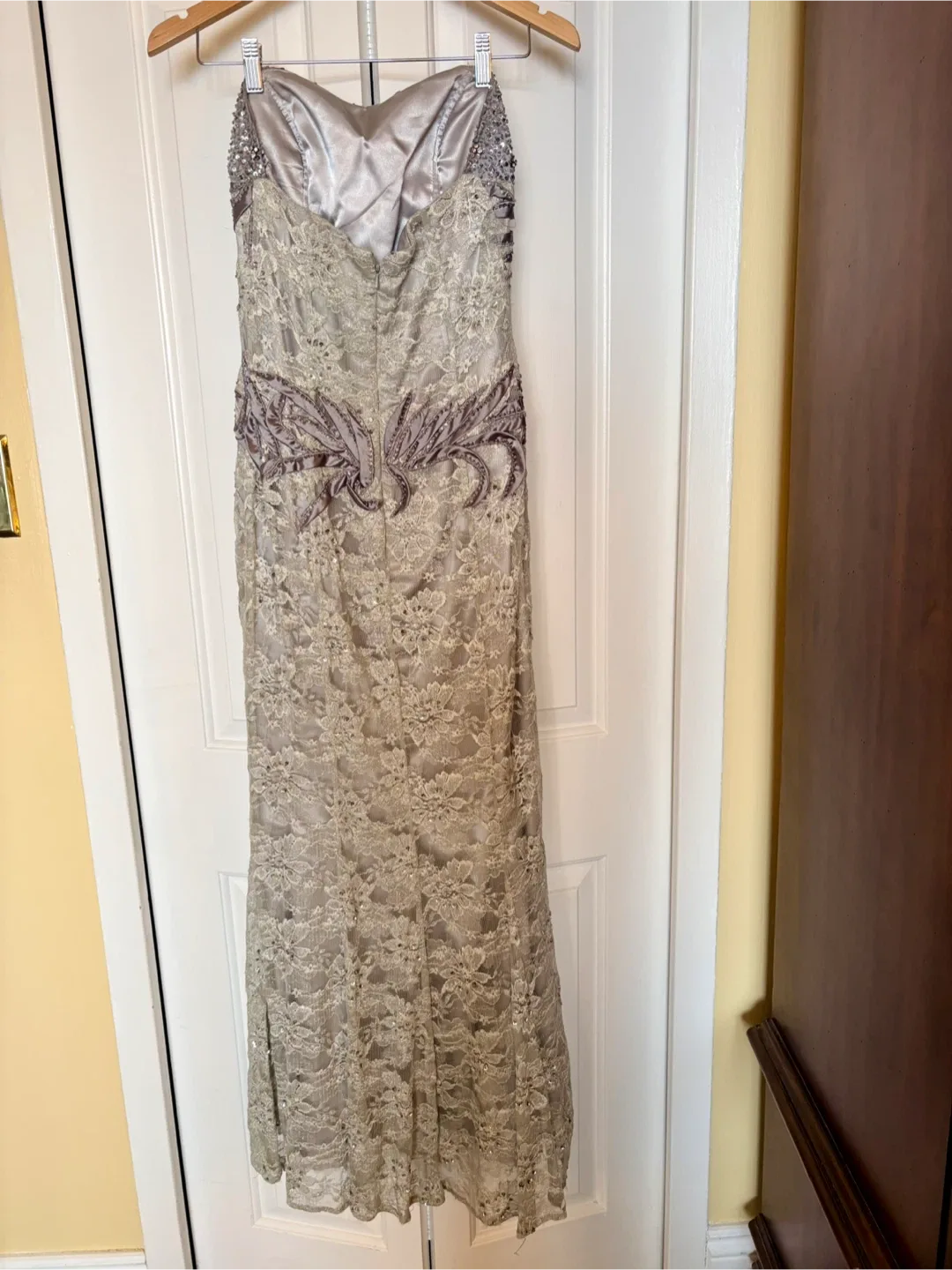 Silver Lace & Sequin Formal Dress #clearout image indicator(3)