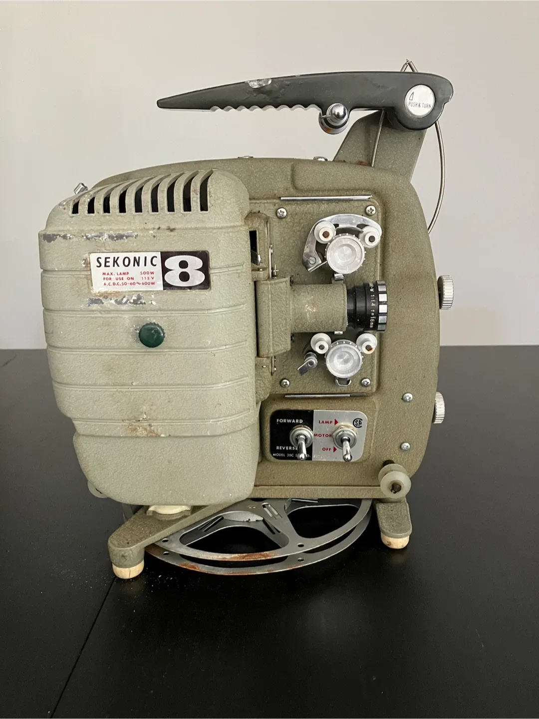 Sekonic Projector 8 - Vintage Film Projector