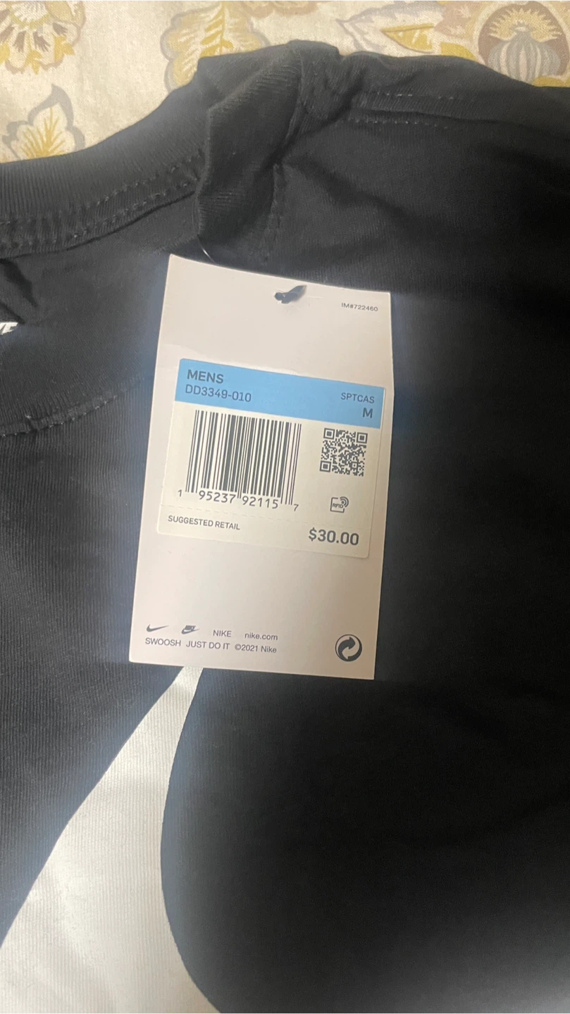 Nike Men's Black T-Shirt, Size M - photo 3