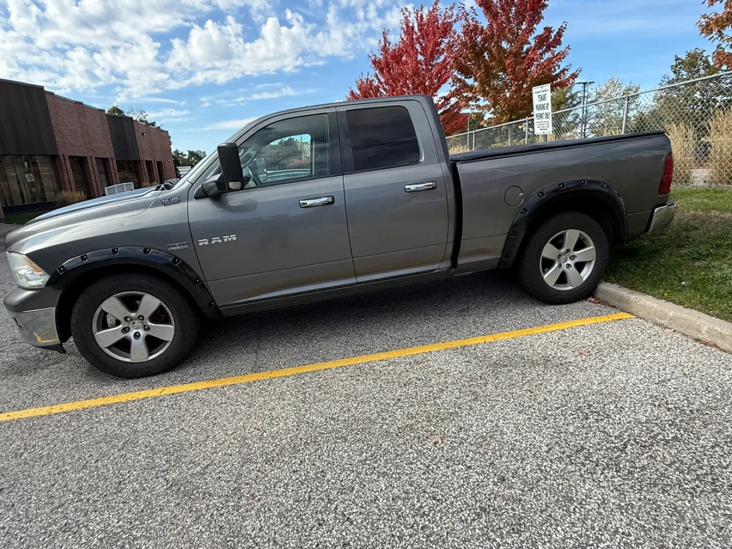 Pickup/drop off truck service image indicator(2)