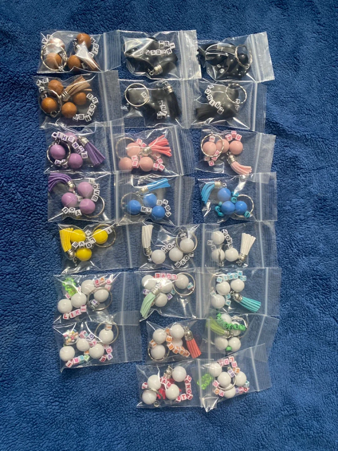 Handmade Beaded Keychain with Tassel image indicator(5)