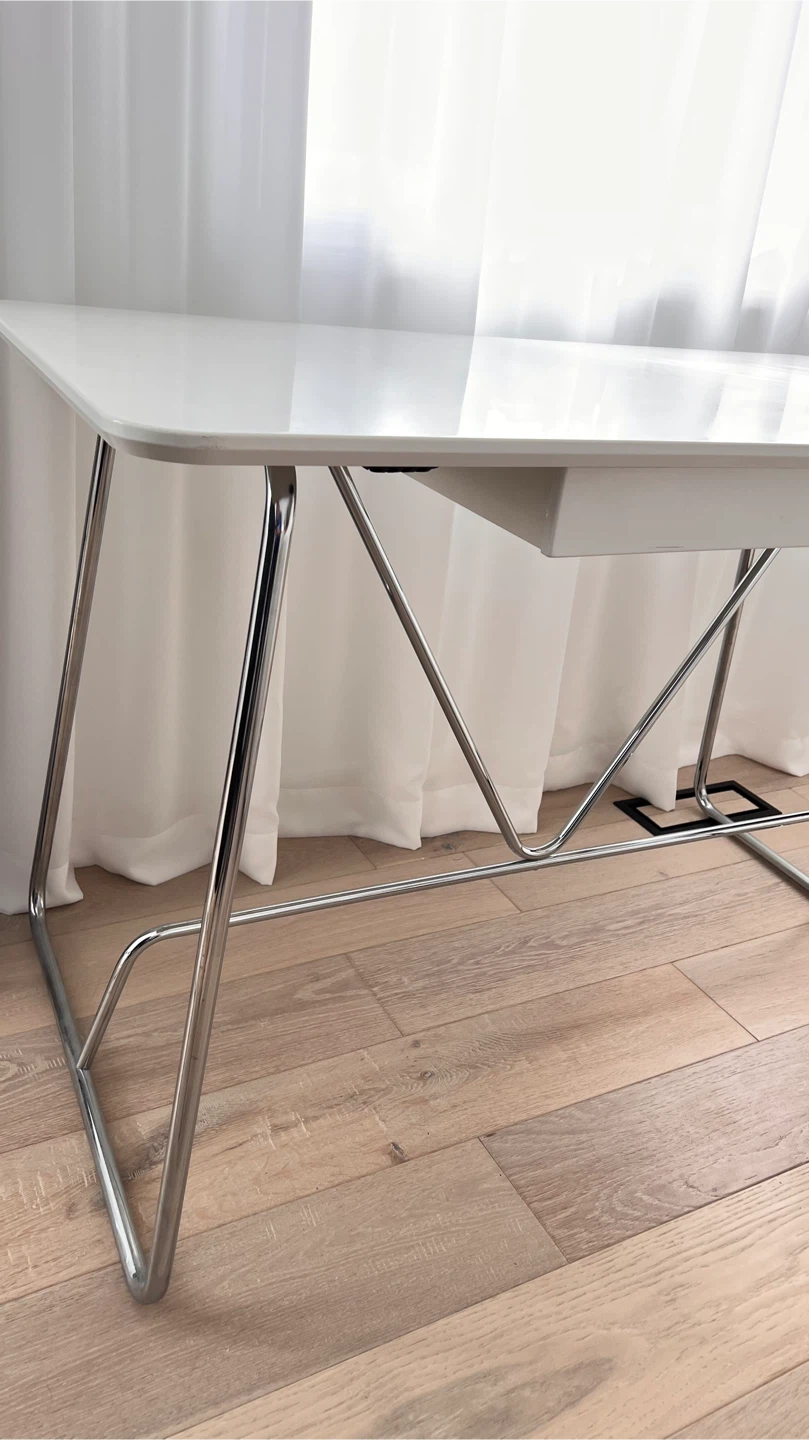 White Calligaris Desk with Drawer - photo 3